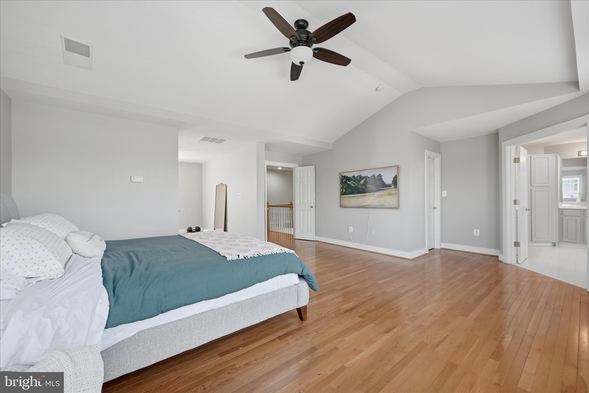 HUNTFIELD - Residential