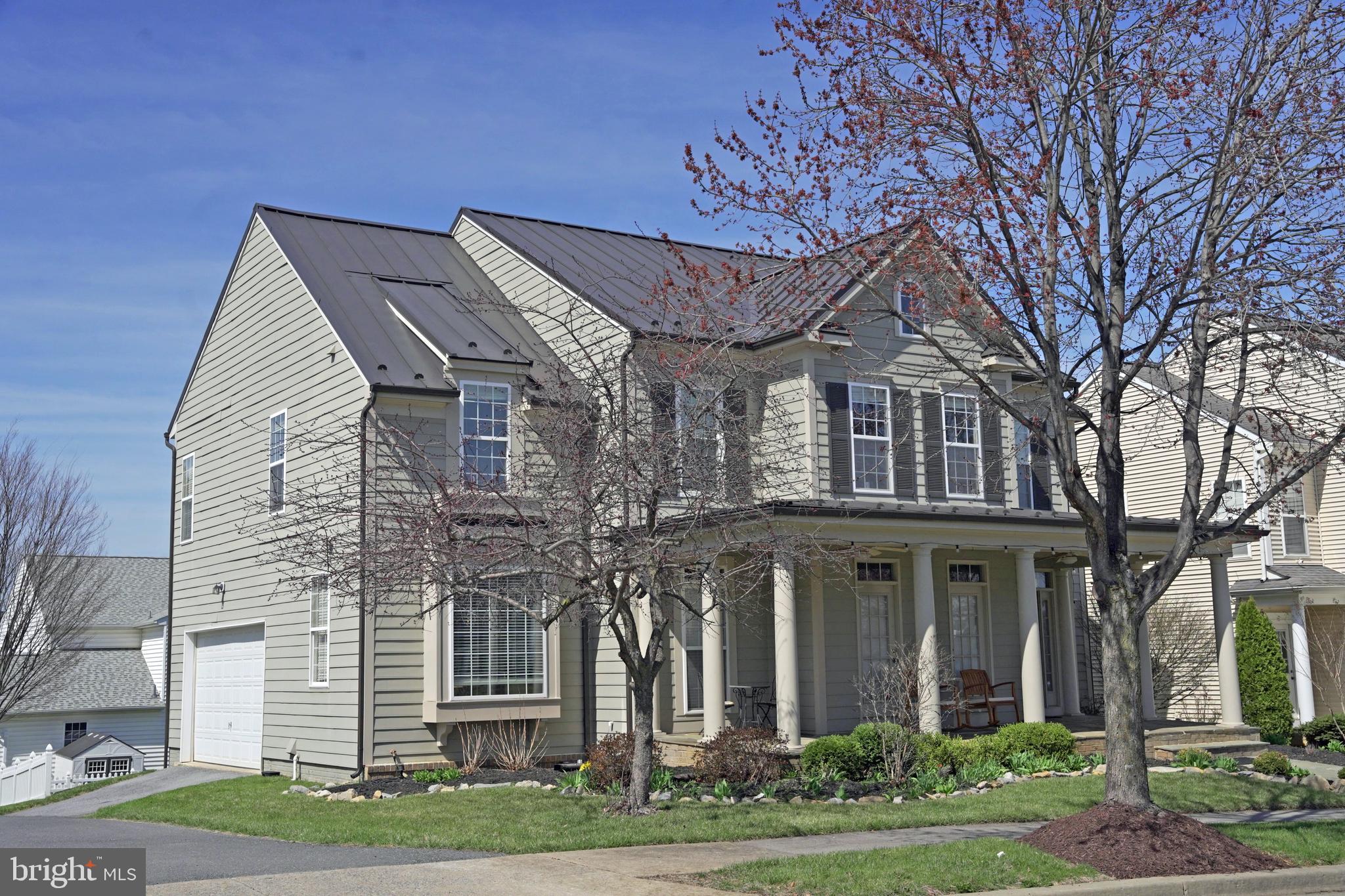 HUNTFIELD - Residential