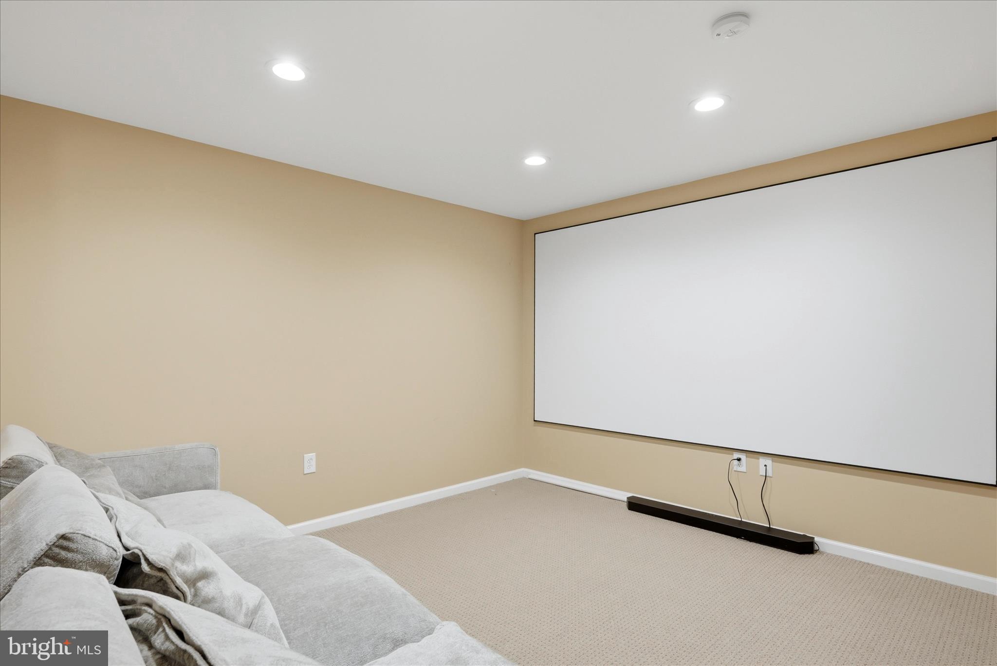 HUNTFIELD - Residential