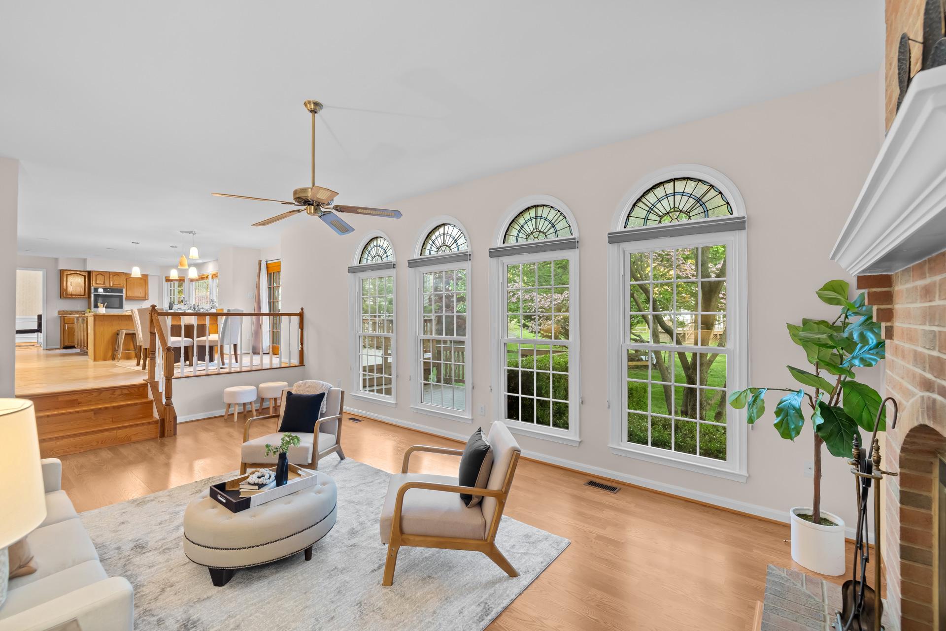 ROSEWOOD MANOR - Residential