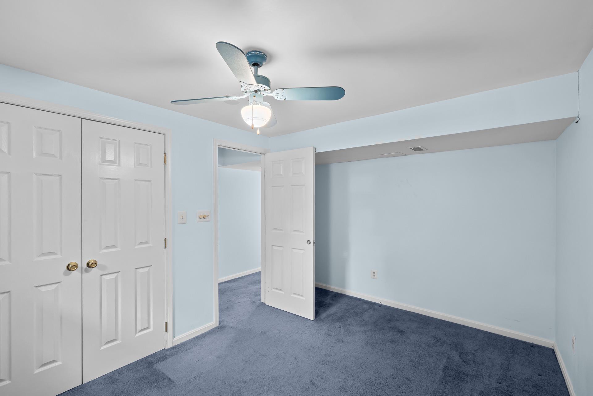 ROSEWOOD MANOR - Residential