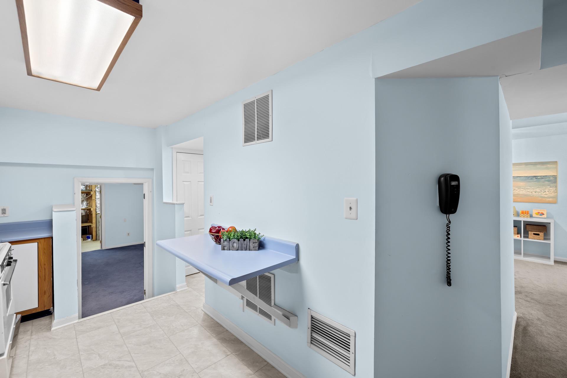 ROSEWOOD MANOR - Residential