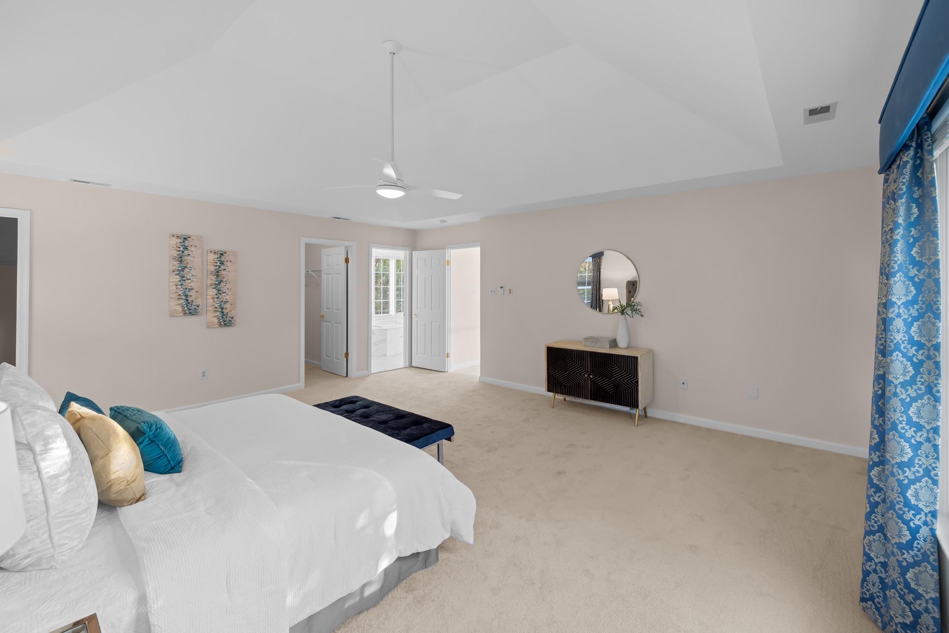 ROSEWOOD MANOR - Residential