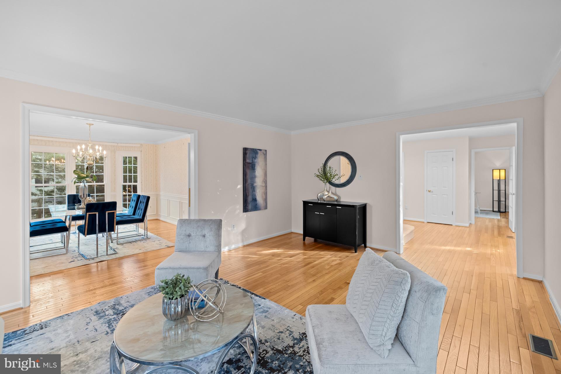 ROSEWOOD MANOR - Residential