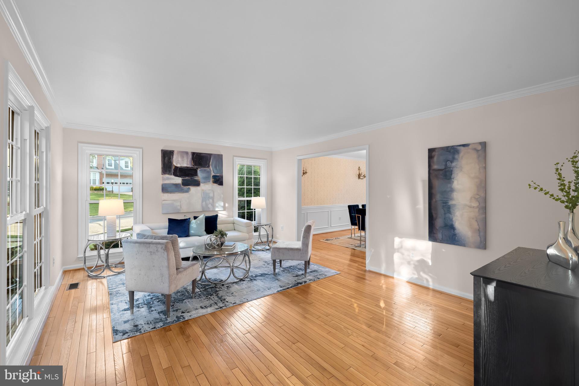 ROSEWOOD MANOR - Residential