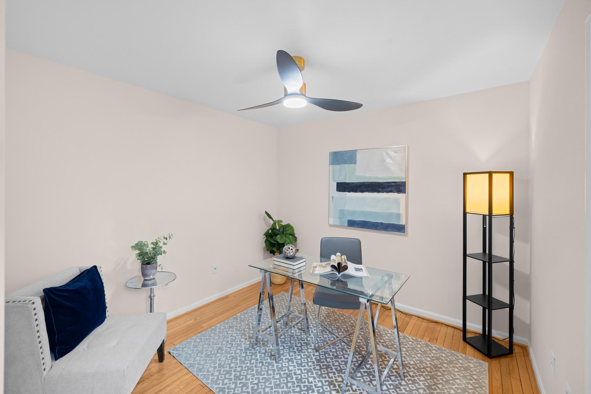 ROSEWOOD MANOR - Residential