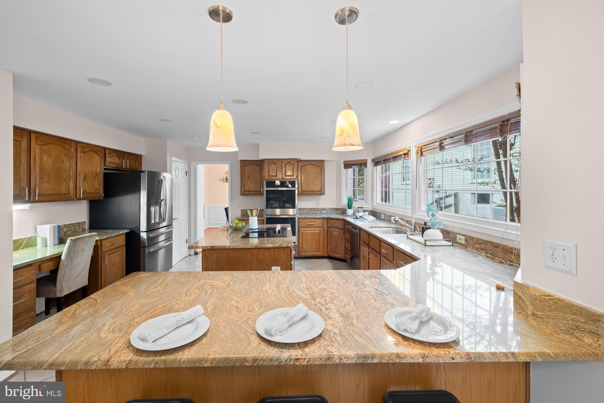 ROSEWOOD MANOR - Residential