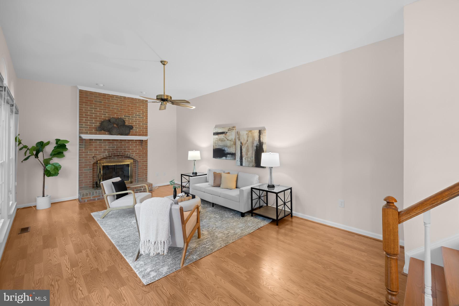 ROSEWOOD MANOR - Residential