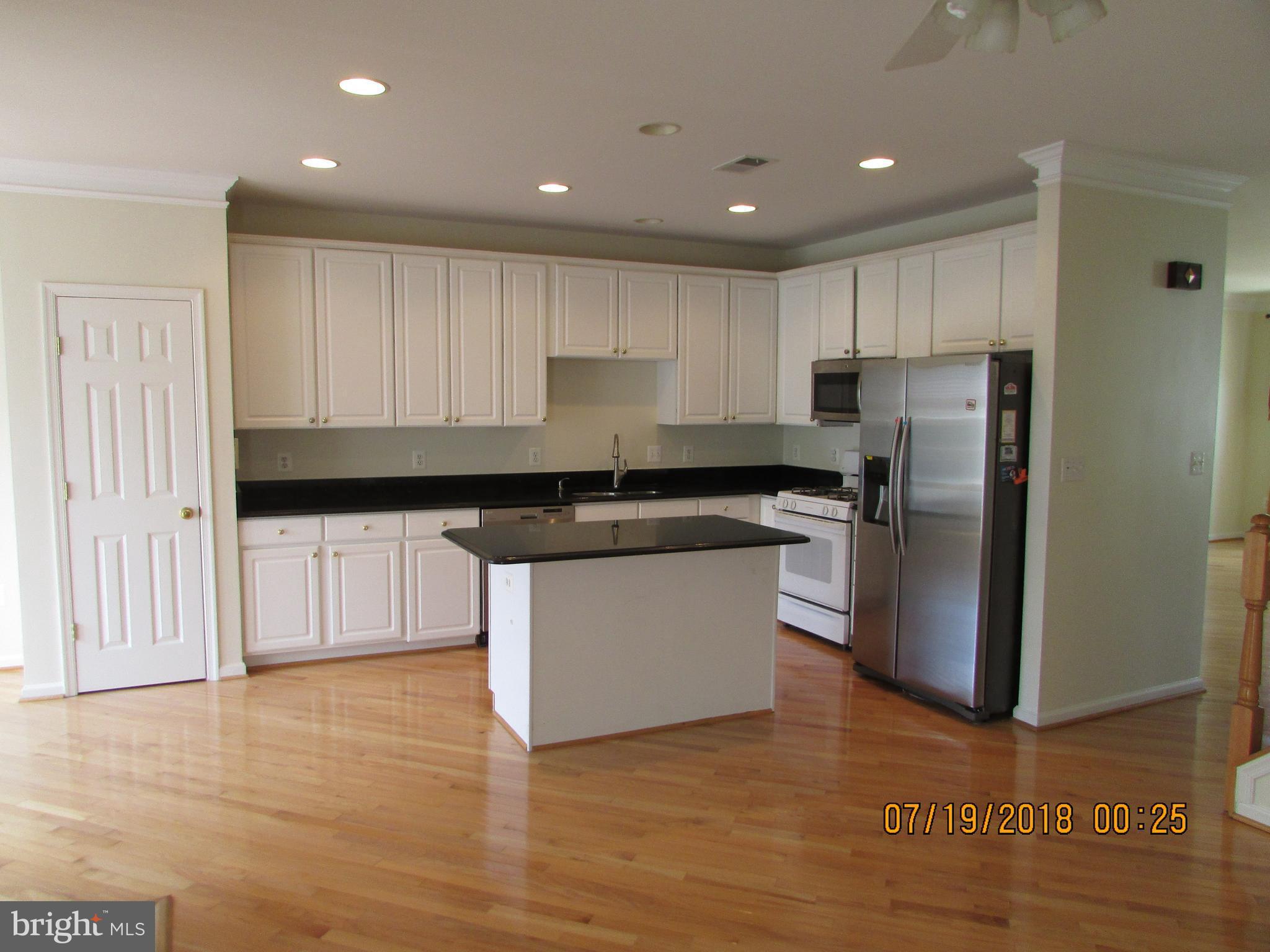 SOUTH RIDING - Residential Lease