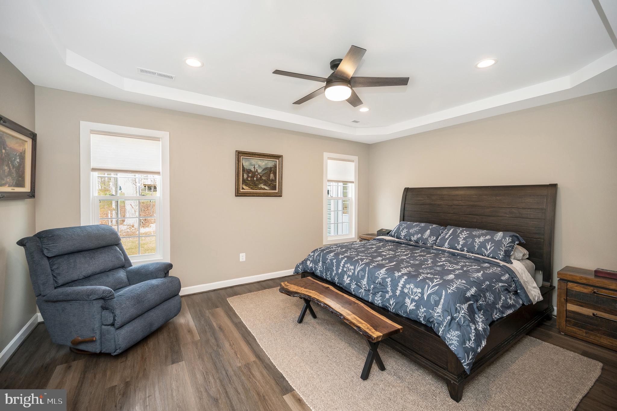 LAKE OF THE WOODS - Residential