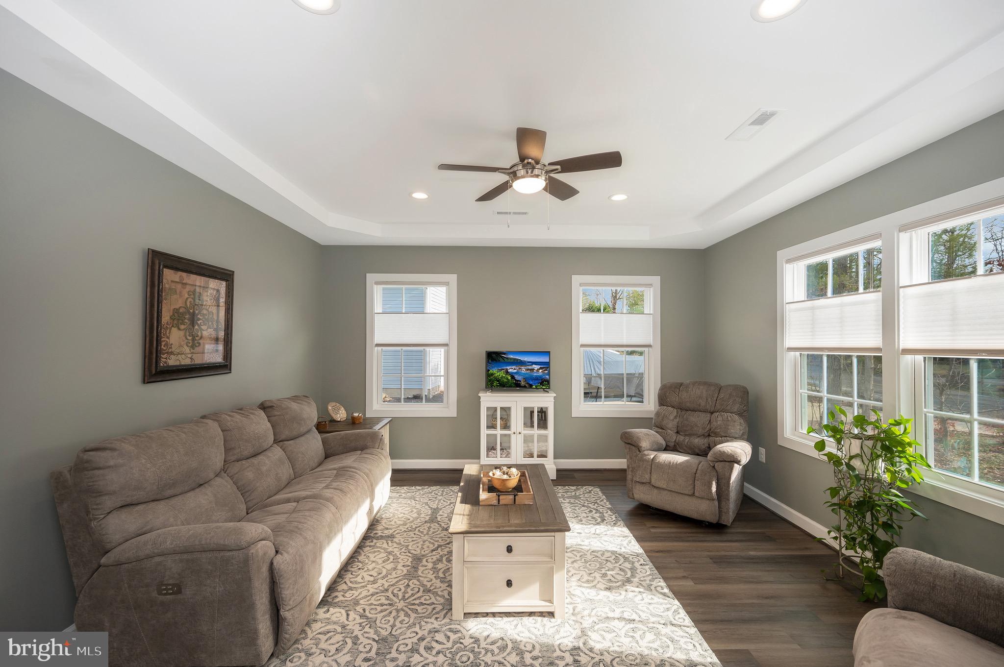 LAKE OF THE WOODS - Residential