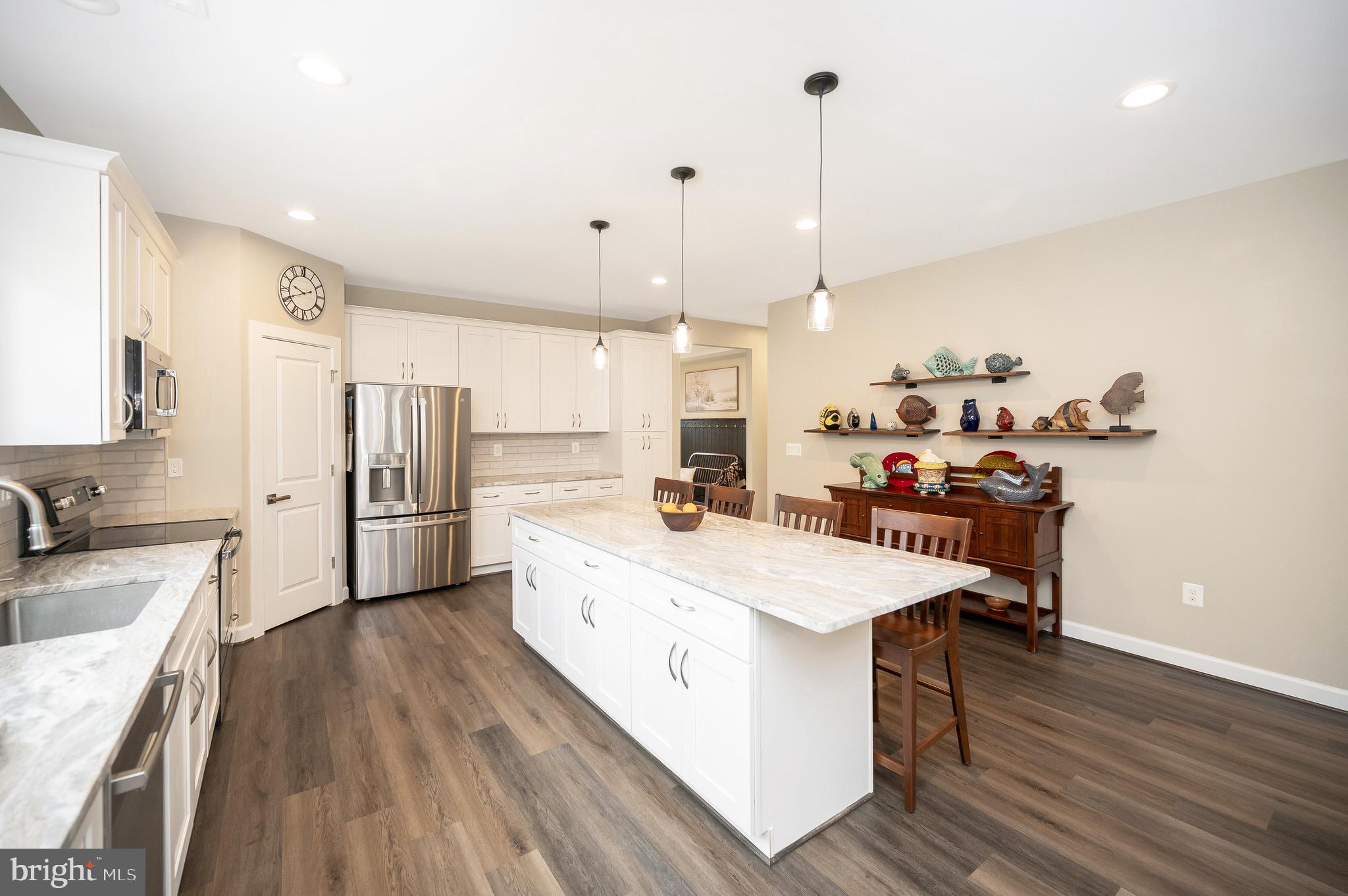 LAKE OF THE WOODS - Residential