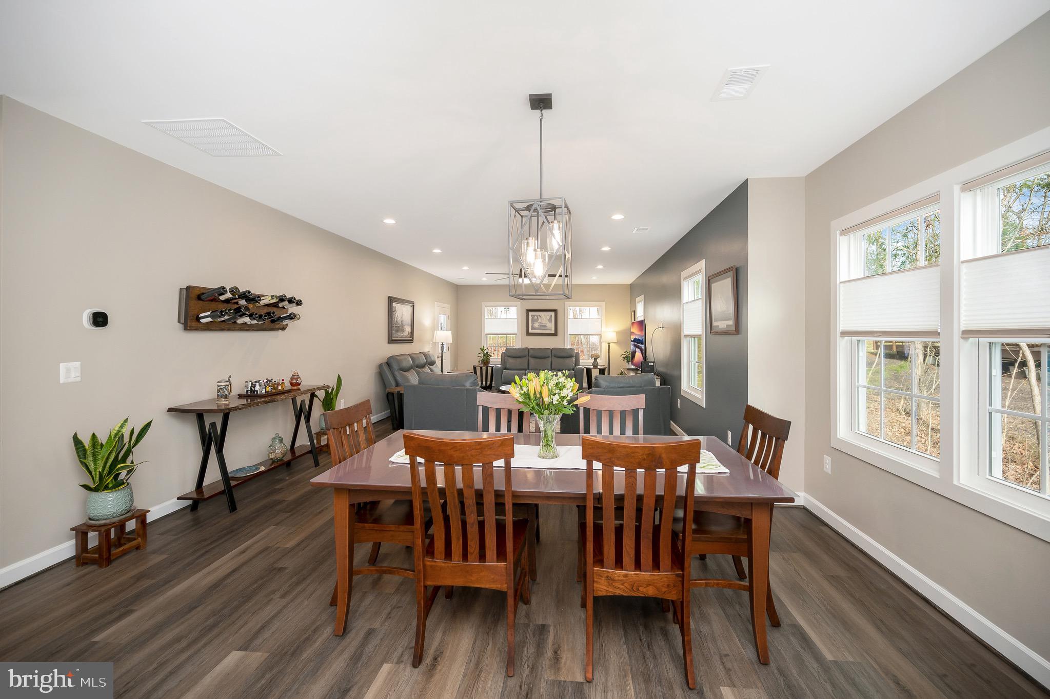 LAKE OF THE WOODS - Residential