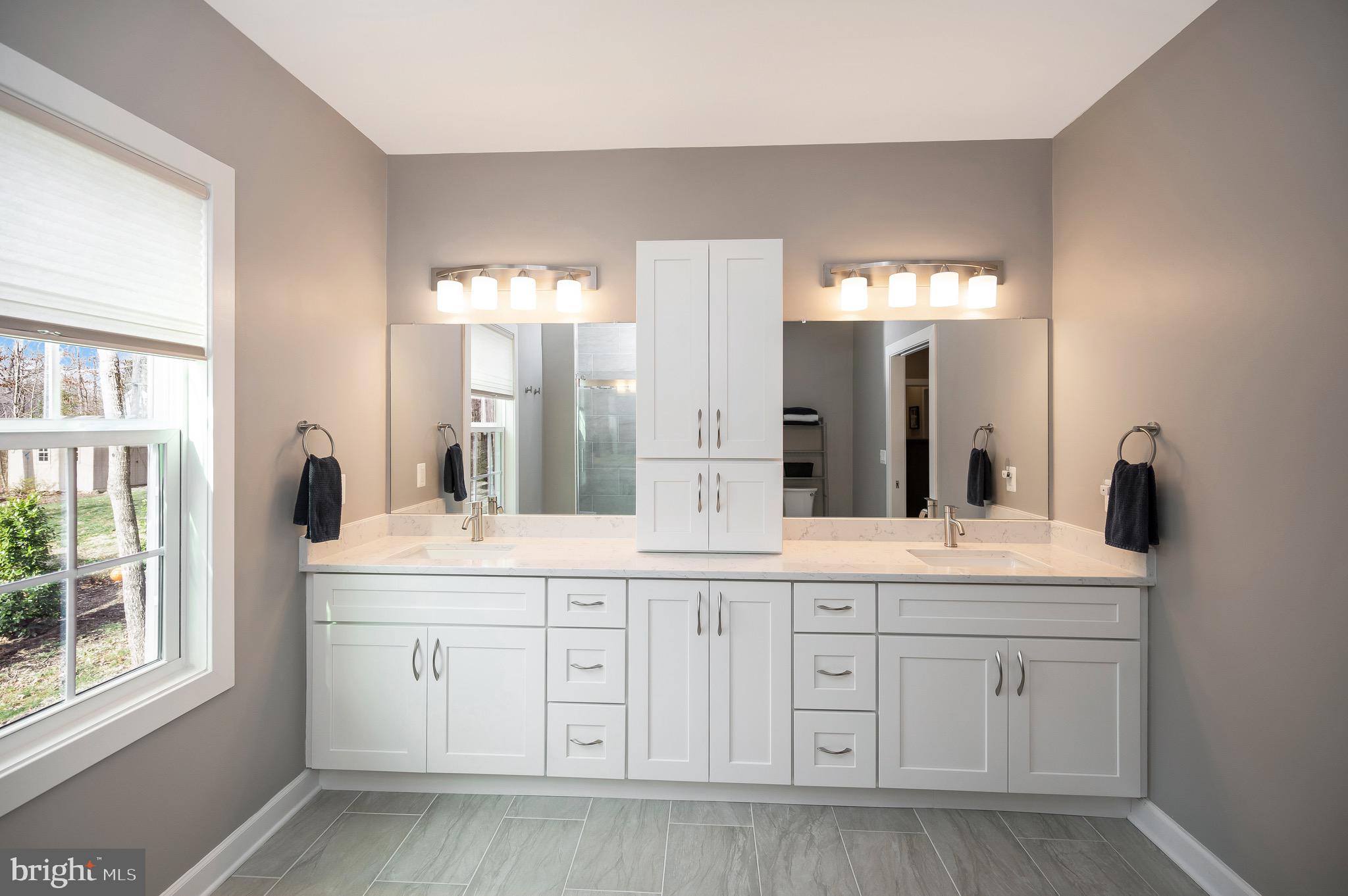 LAKE OF THE WOODS - Residential