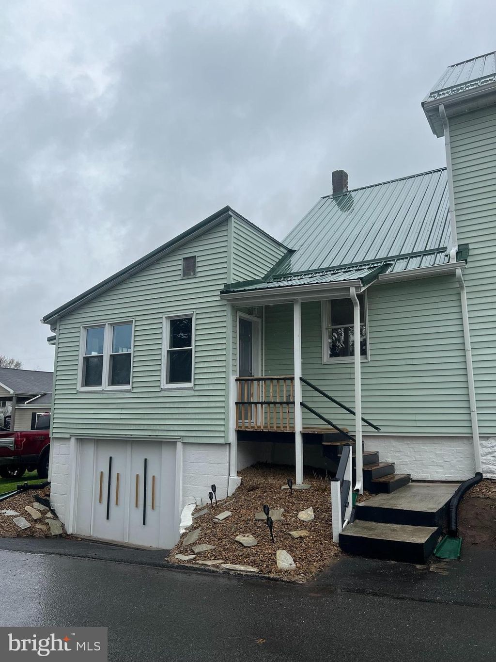 Photo of 256 W Main Street, RINGTOWN, PA 17967 (MLS # PASK2026896)