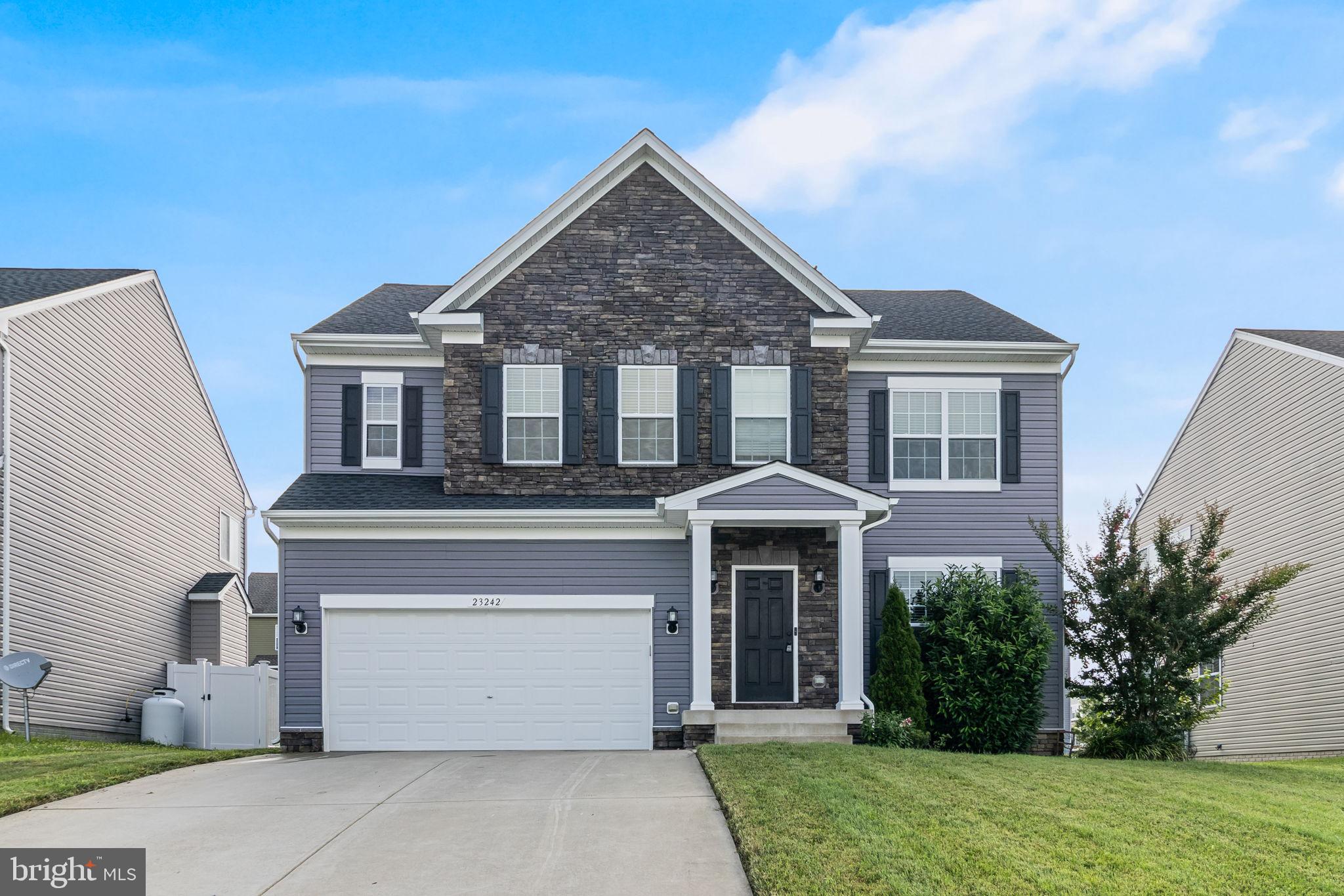 Welcome to this beautifully maintained 5-bedroom, 3.5-bath home located in the highly sought-after Clark’s Rest community of Leonardtown! Boasting nearly 3,300 square feet with an open floor plan filled with natural light, this home offers a perfect blend of comfort and functionality.
The main level features spacious living and dining areas that flow effortlessly into a modern kitchen—ideal for entertaining and everyday living. Upstairs, you’ll find generously sized bedrooms, including a well-appointed primary suite. The fully finished basement provides additional living space perfect for a home theater, playroom, gym, or guest suite.
Enjoy all the amenities Clark’s Rest has to offer, including a community pool, tennis court, basketball court, and clubhouse. With close proximity to Leonardtown's charming downtown shops and restaurants, waterfront activities, and NAS Patuxent River, this home delivers on location and lifestyle.