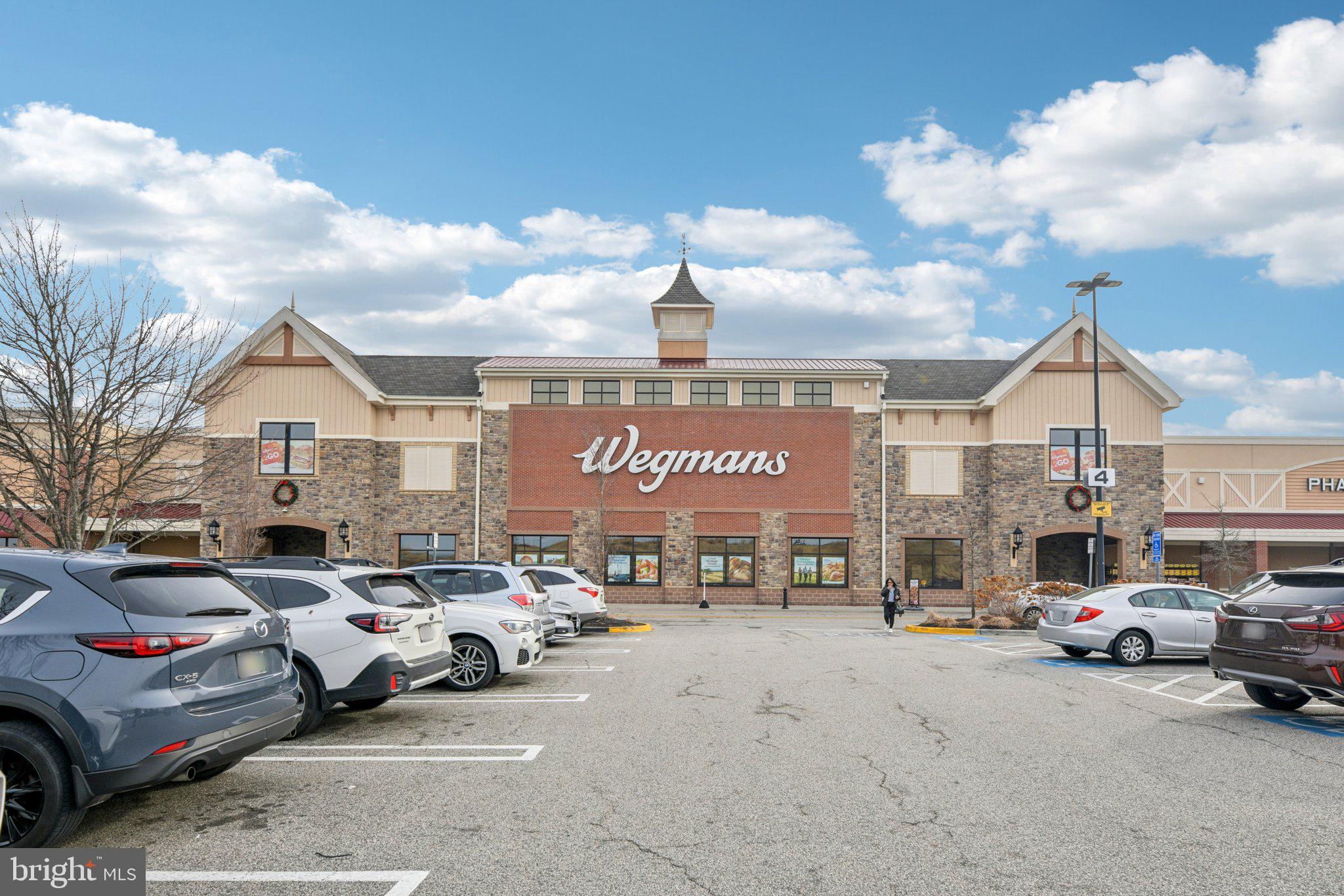 ENGLESIDE VILLAGE - Residential