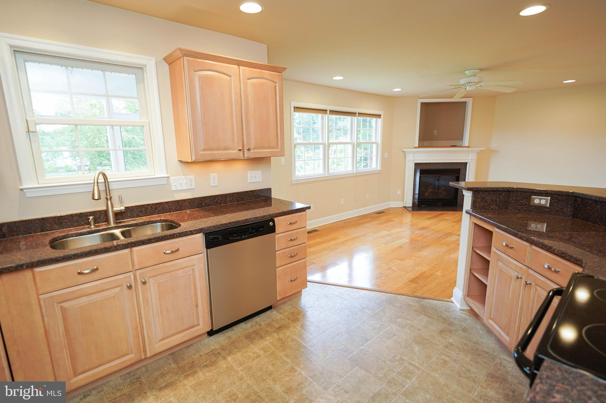 SLEEPY HOLLOW - Residential