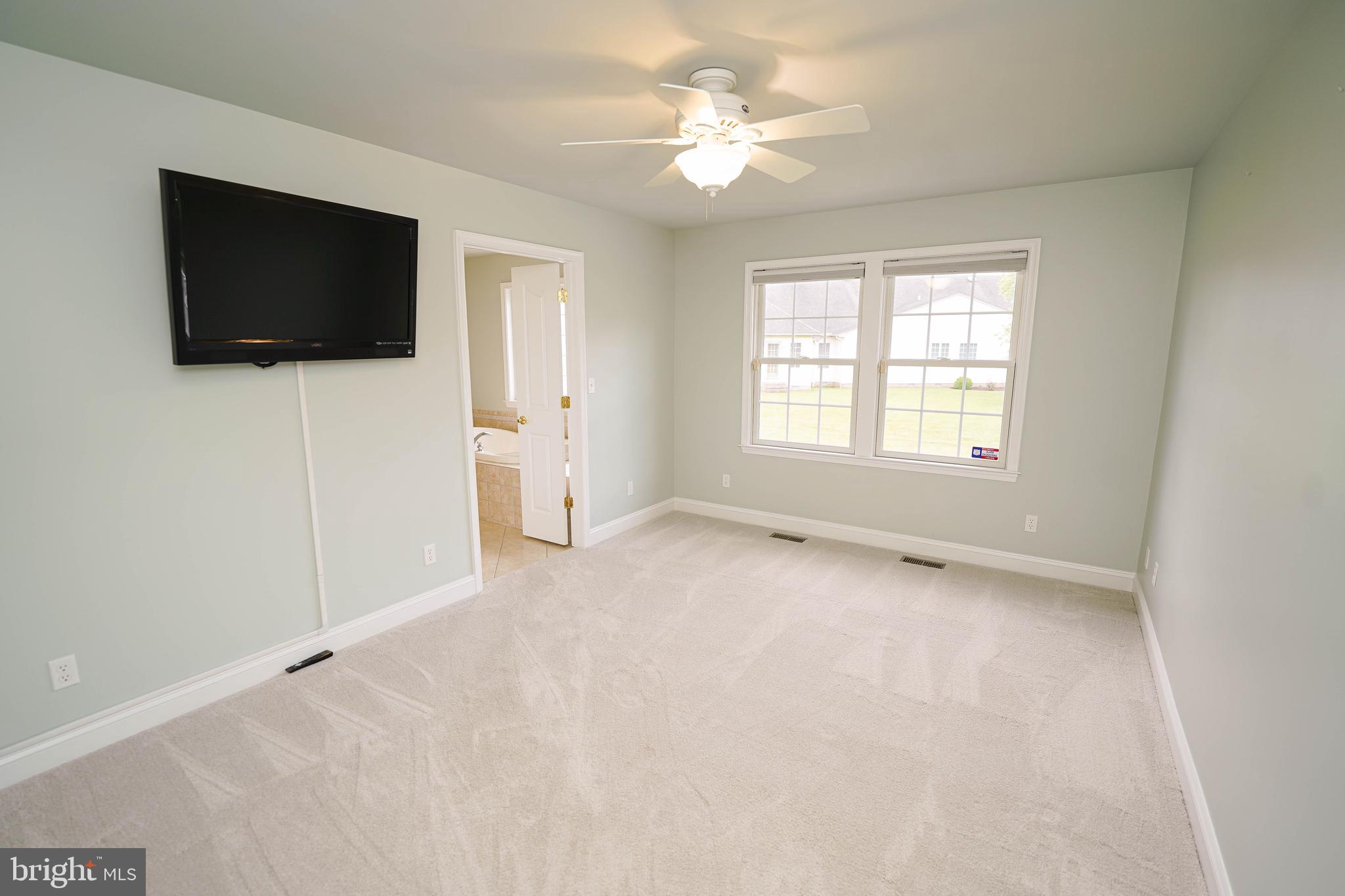 SLEEPY HOLLOW - Residential