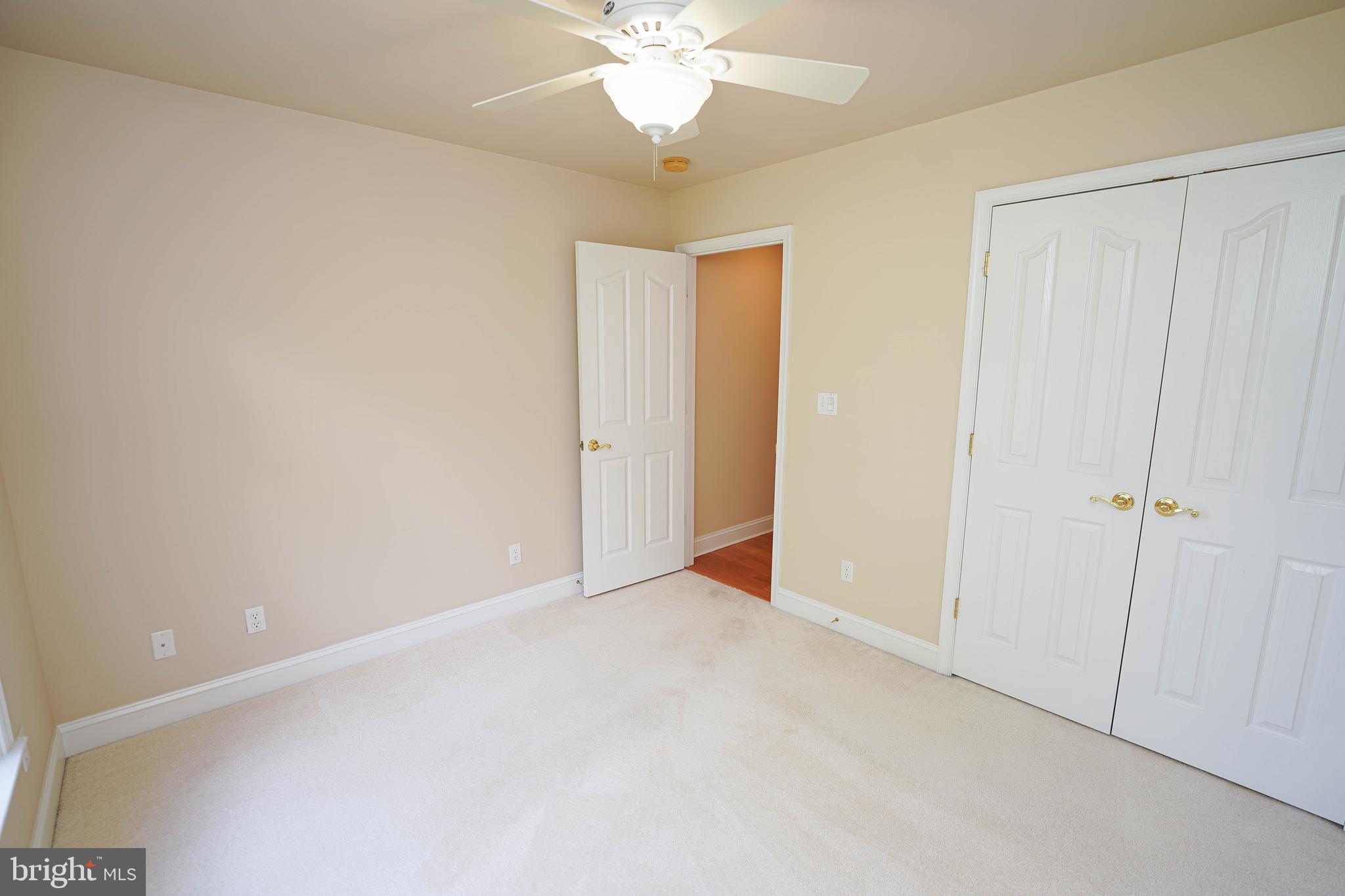 SLEEPY HOLLOW - Residential