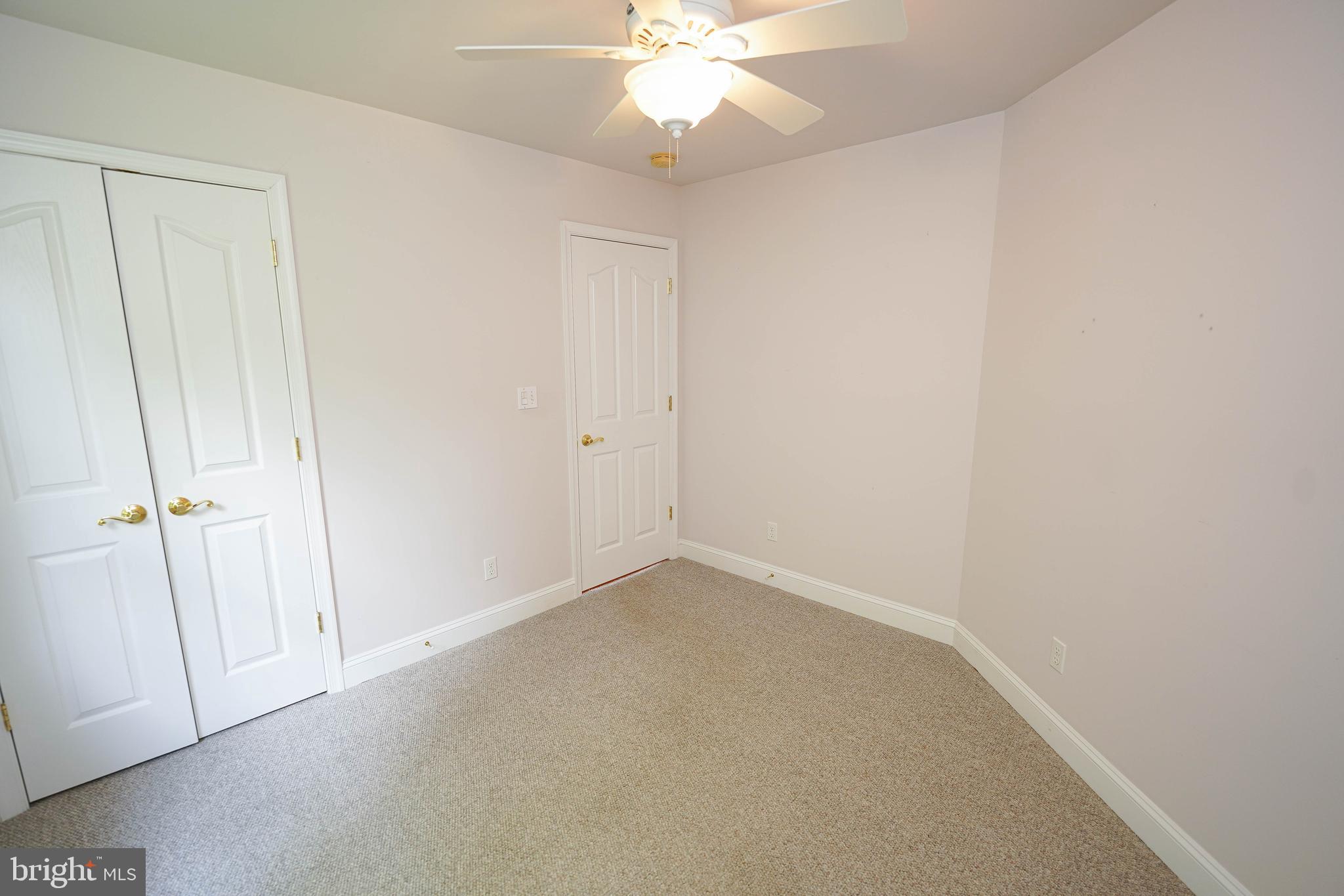 SLEEPY HOLLOW - Residential