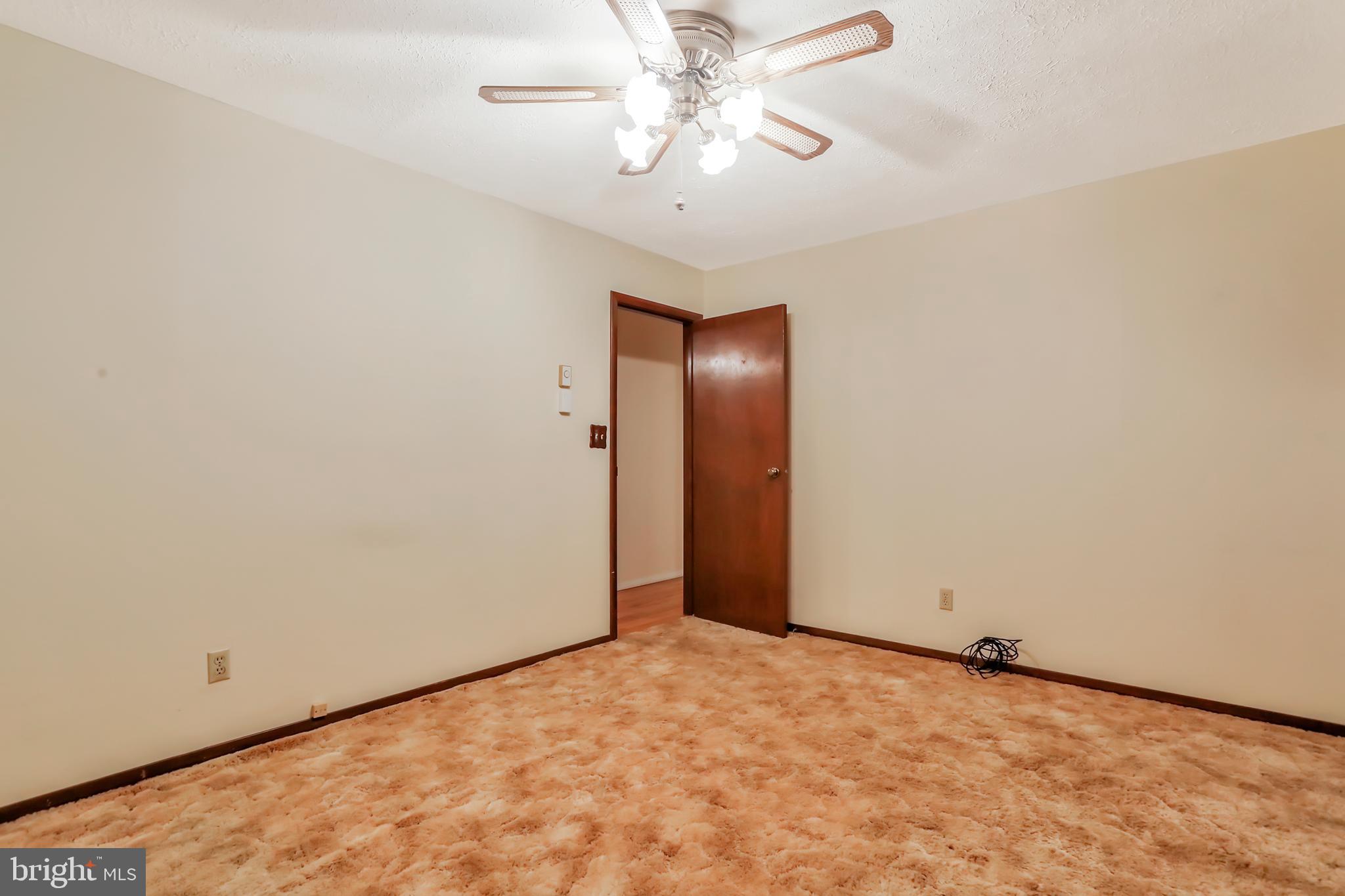 RIVER RIDGE - Residential