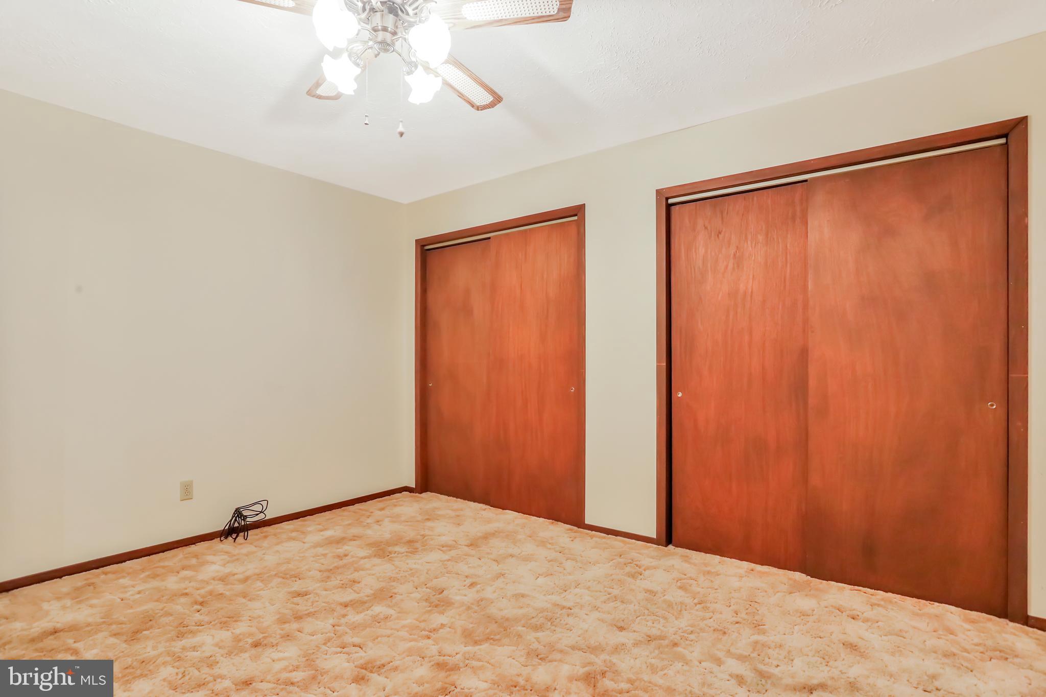 RIVER RIDGE - Residential