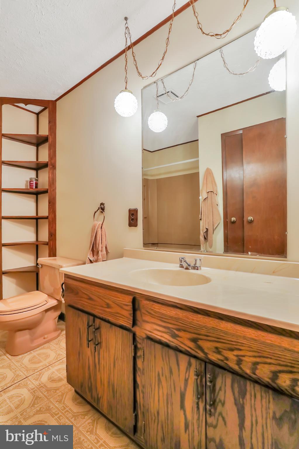 RIVER RIDGE - Residential