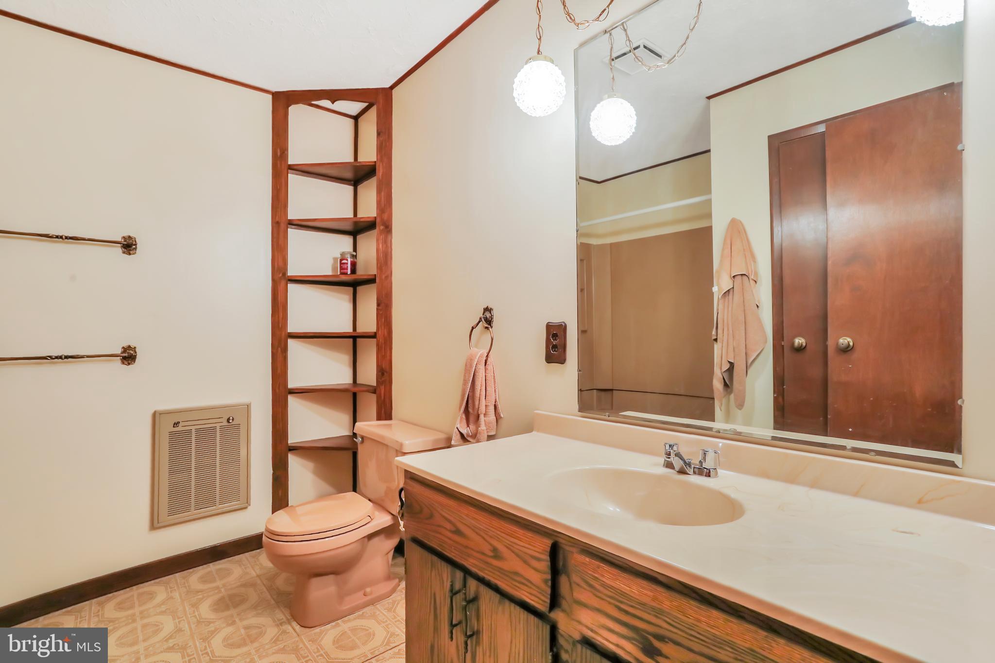 RIVER RIDGE - Residential