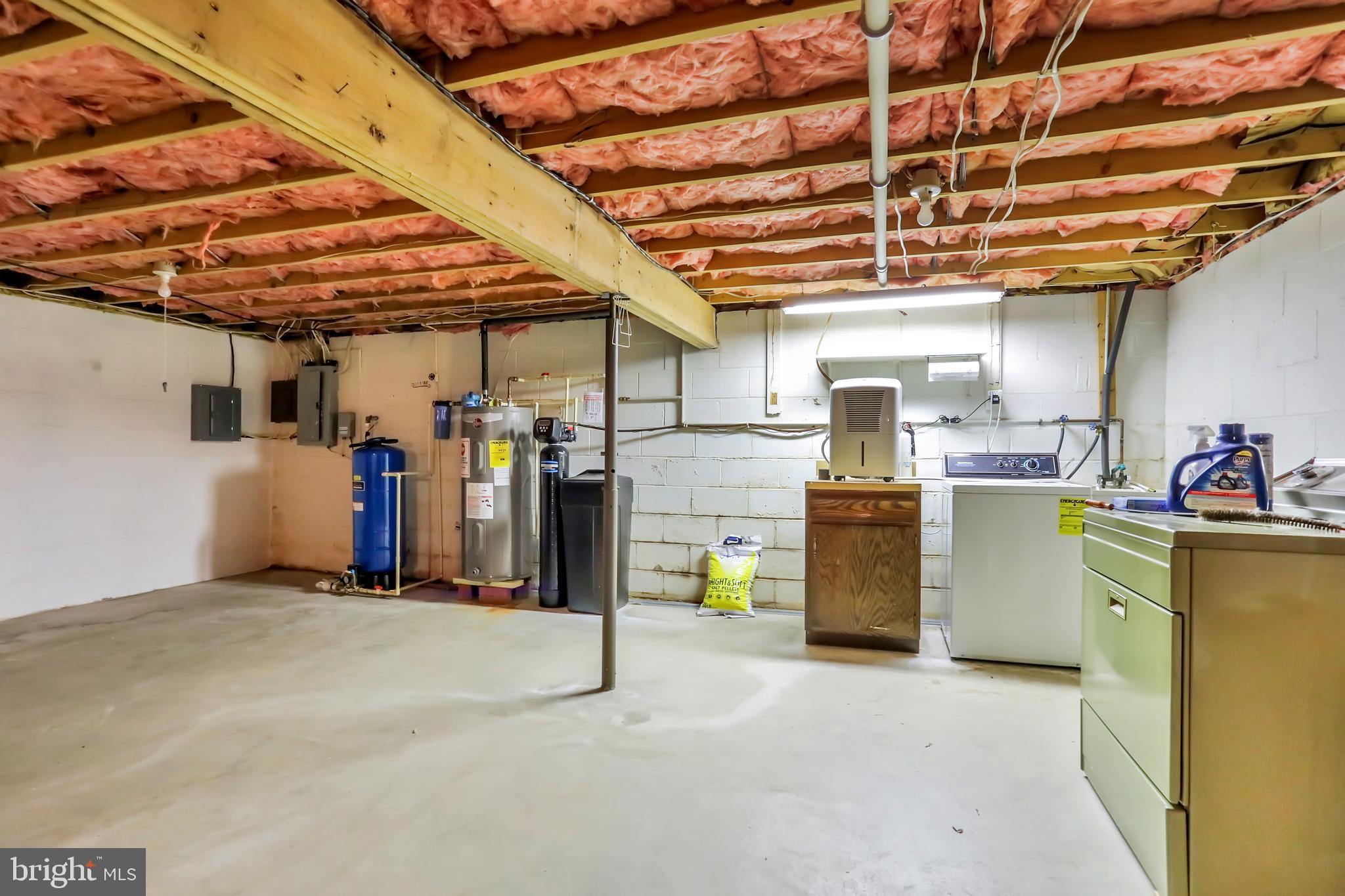 RIVER RIDGE - Residential