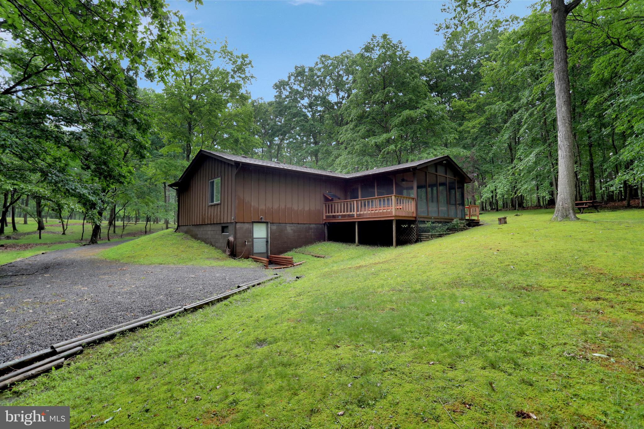 RIVER RIDGE - Residential