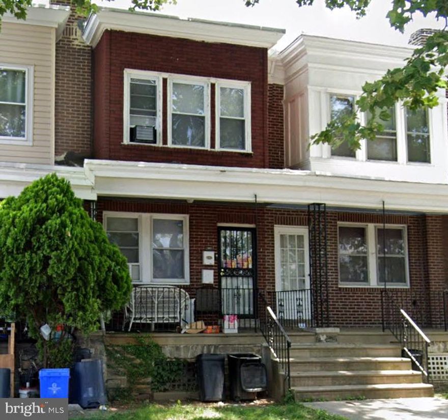 This 1-Bedroom/1-Bathroom Apartment is located on the second floor of a duplex in Olney. Located on a quiet, residential street, you will love having minimal street traffic while still having easy access to plenty of entertainment in the area. This stunning apartment is available for immediate move-in and we are accepting applications NOW!

The living area is spacious and includes carpet flooring for added comfort. There are large windows which allow tons of natural light to pour in and make the entire space feel incredibly bright and open! You will also love the peace and quiet that comes with having no upstairs neighbors.

The kitchen has been updated with tile flooring, white cabinetry, and faux-granite countertops. There is plenty of storage throughout the oversized cabinets and enough counterspace to prepare any meal you can imagine! The kitchen also comes fully equipped with a stainless steel refrigerator and four-burner electric range.

The carpet flooring flows continuously into the bedroom. The bedroom is a comfortable size and gives you plenty of options when furnishing the space. It also includes ample closet space and a large window which allows even more natural light to pour in.

The renovations continue throughout the bathroom where you will find stone tile flooring, a modern vanity, and a full-sized bathtub/shower with a custom tile surround. This bathroom truly feels like having a spa inside your own home!

There is a $40.00 water usage fee due in addition to rent each month. Tenant is also responsible for electric, gas, and cable/internet in addition to rent. Pets permitted with $500.00 deposit! No aggressive breeds, including Pit Bulls, permitted.

Application Qualifications: Minimum monthly income is 3 times the tenant’s portion of the monthly rent, acceptable rental history, acceptable credit history and acceptable criminal history. More specific information provided with the application.