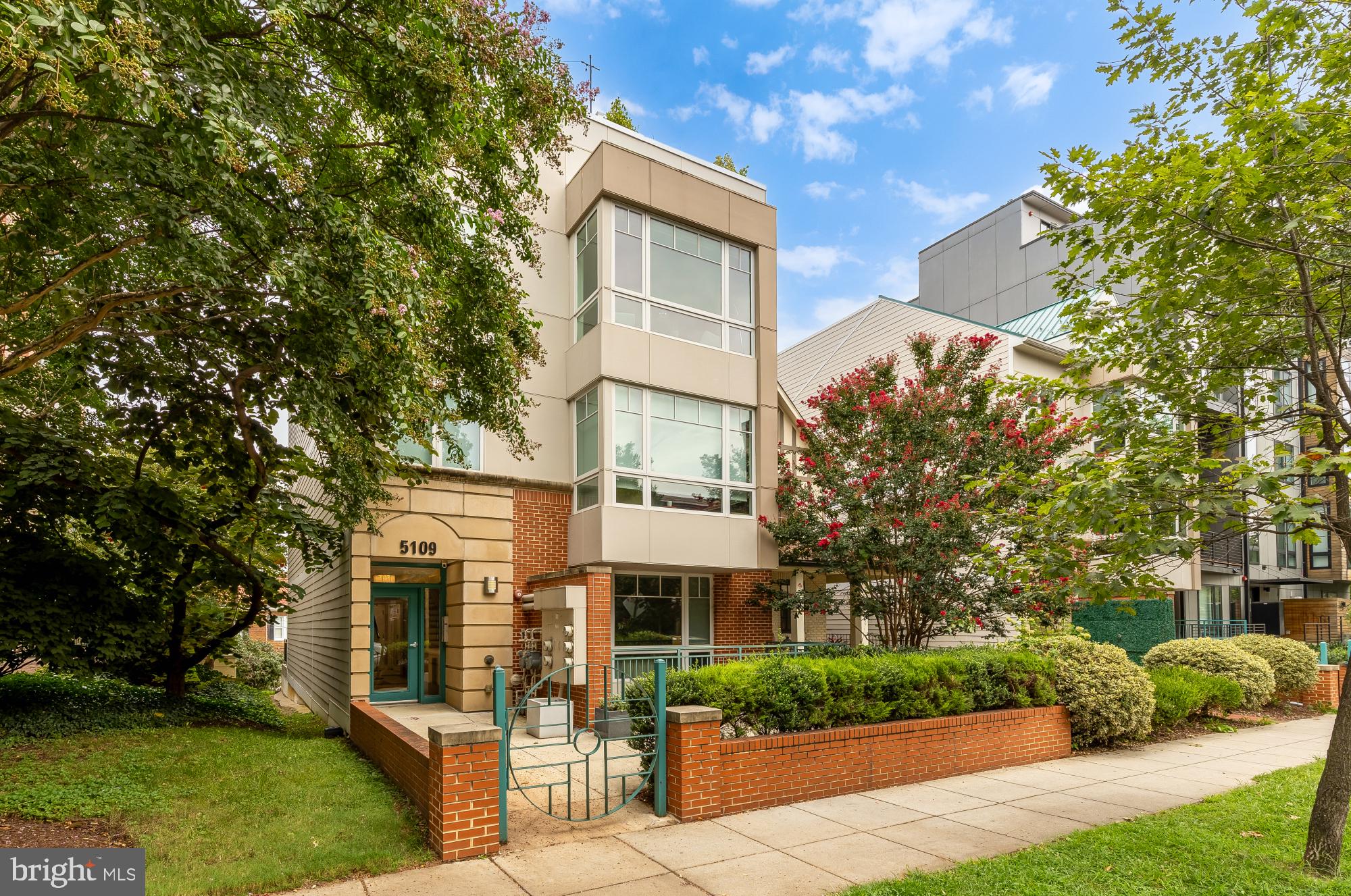5109 CONNECTICUT AVENUE NW 2