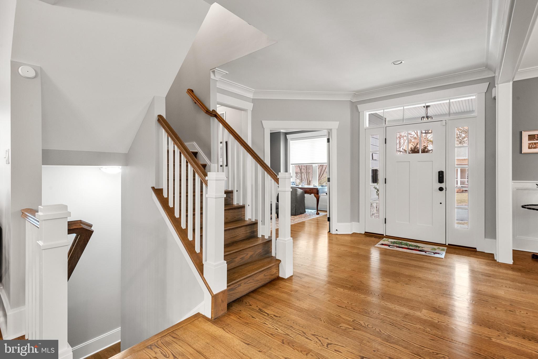 MEDIA WALK - Residential