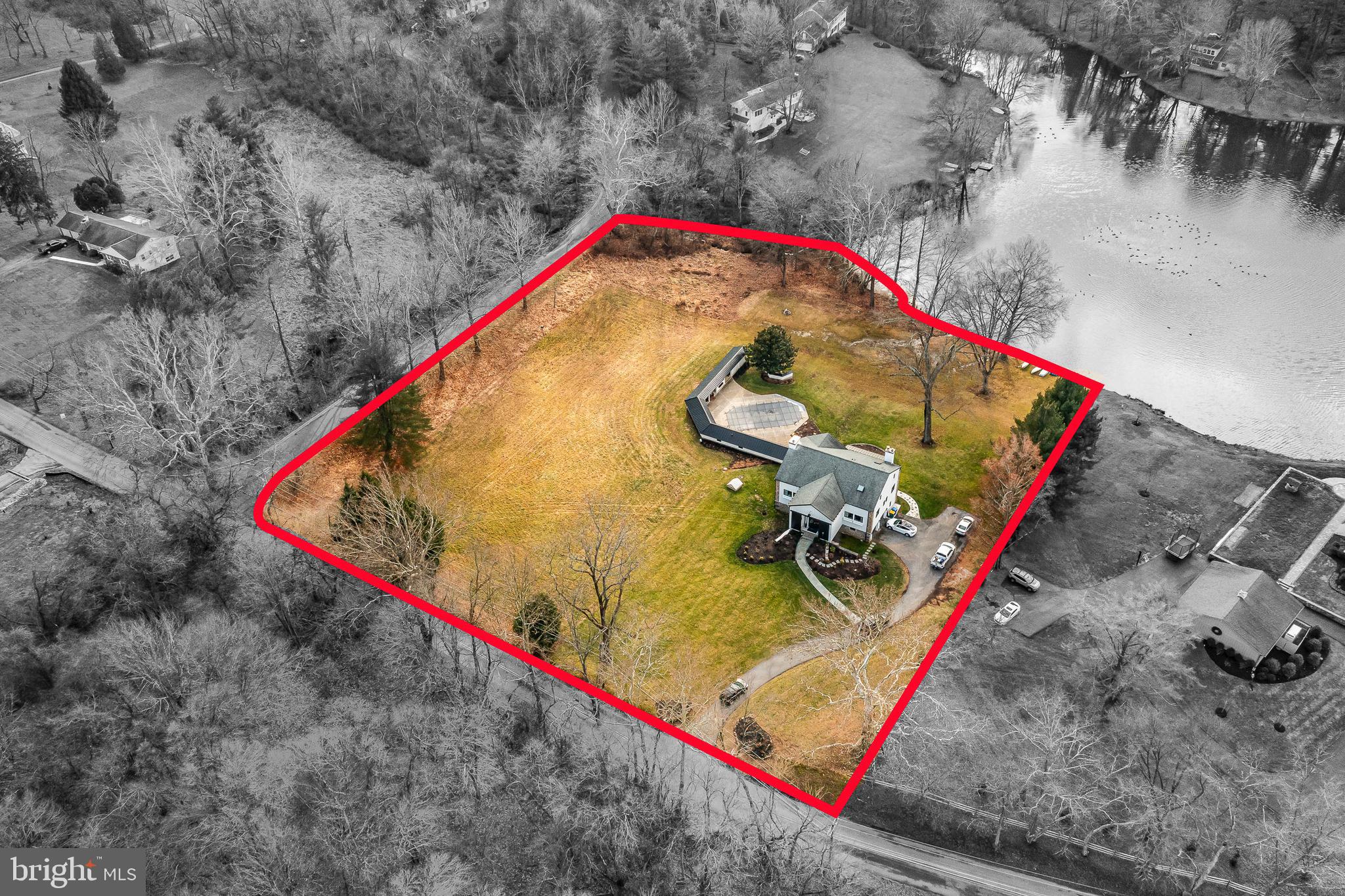 HILLOCH MANOR - Residential