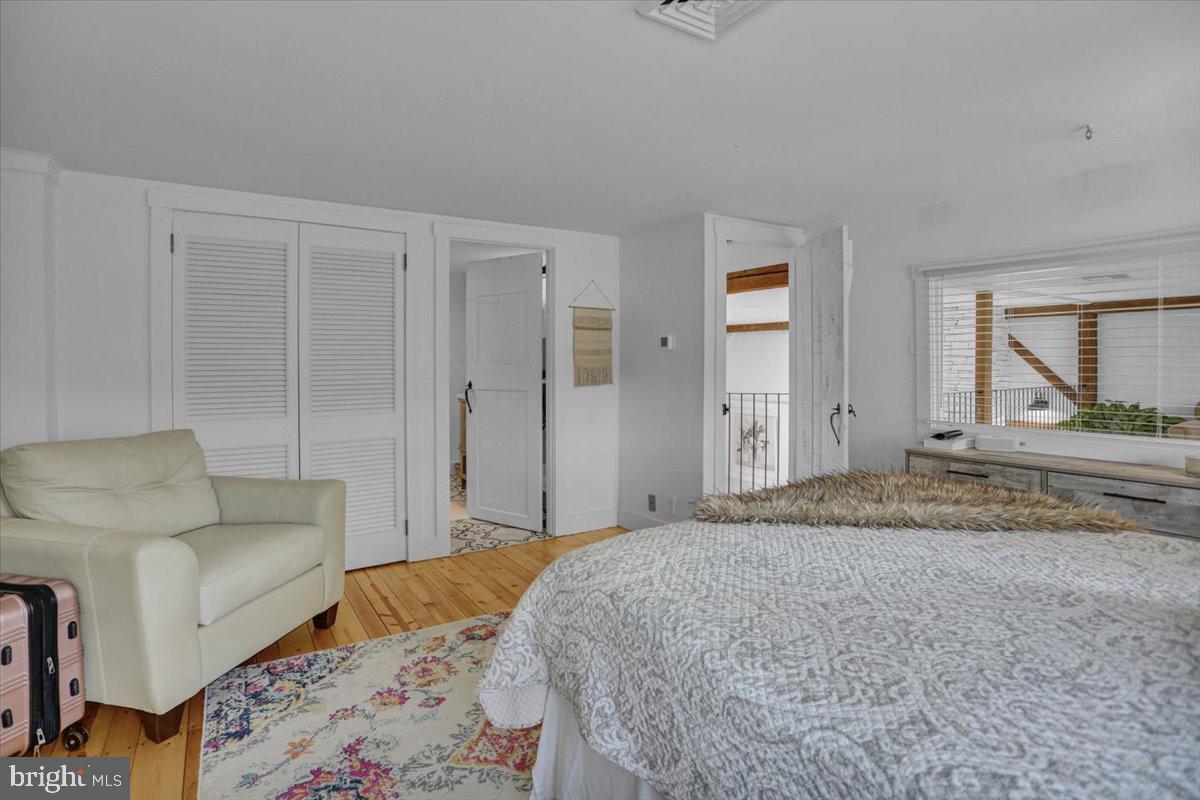 HILLOCH MANOR - Residential