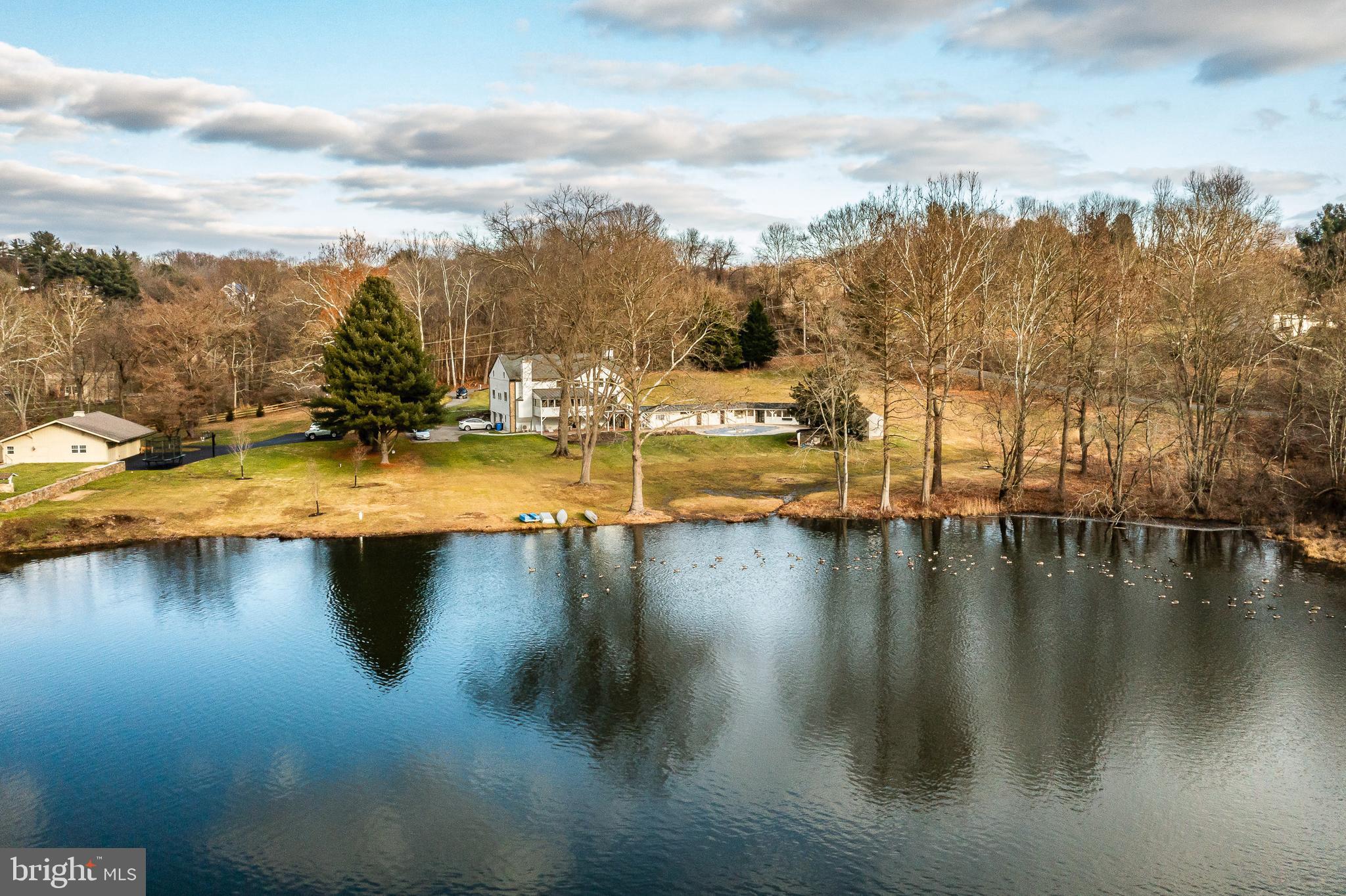 HILLOCH MANOR - Residential