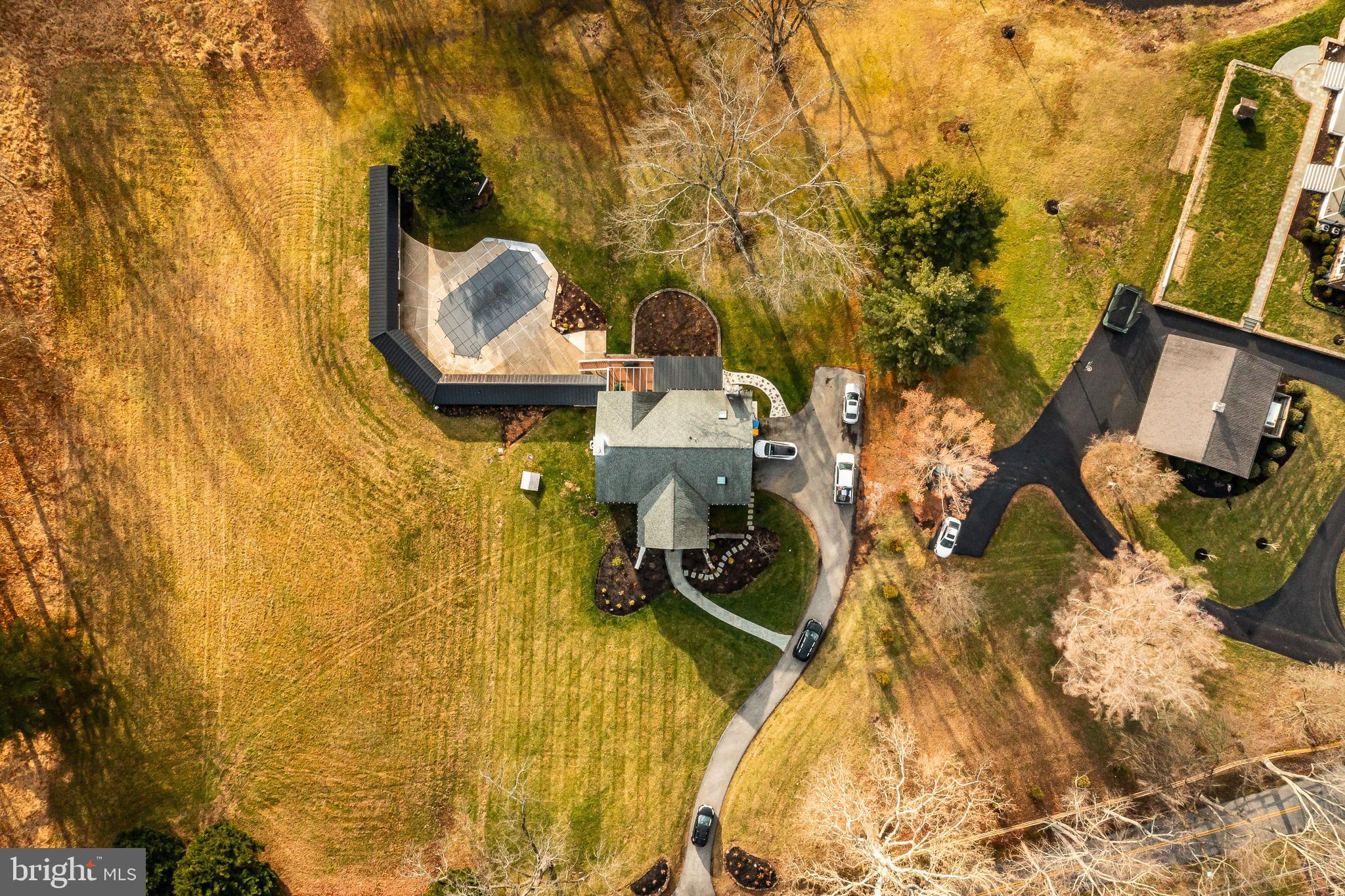 HILLOCH MANOR - Residential