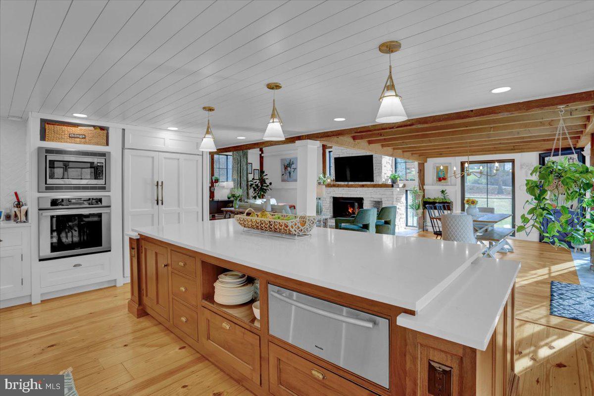 HILLOCH MANOR - Residential