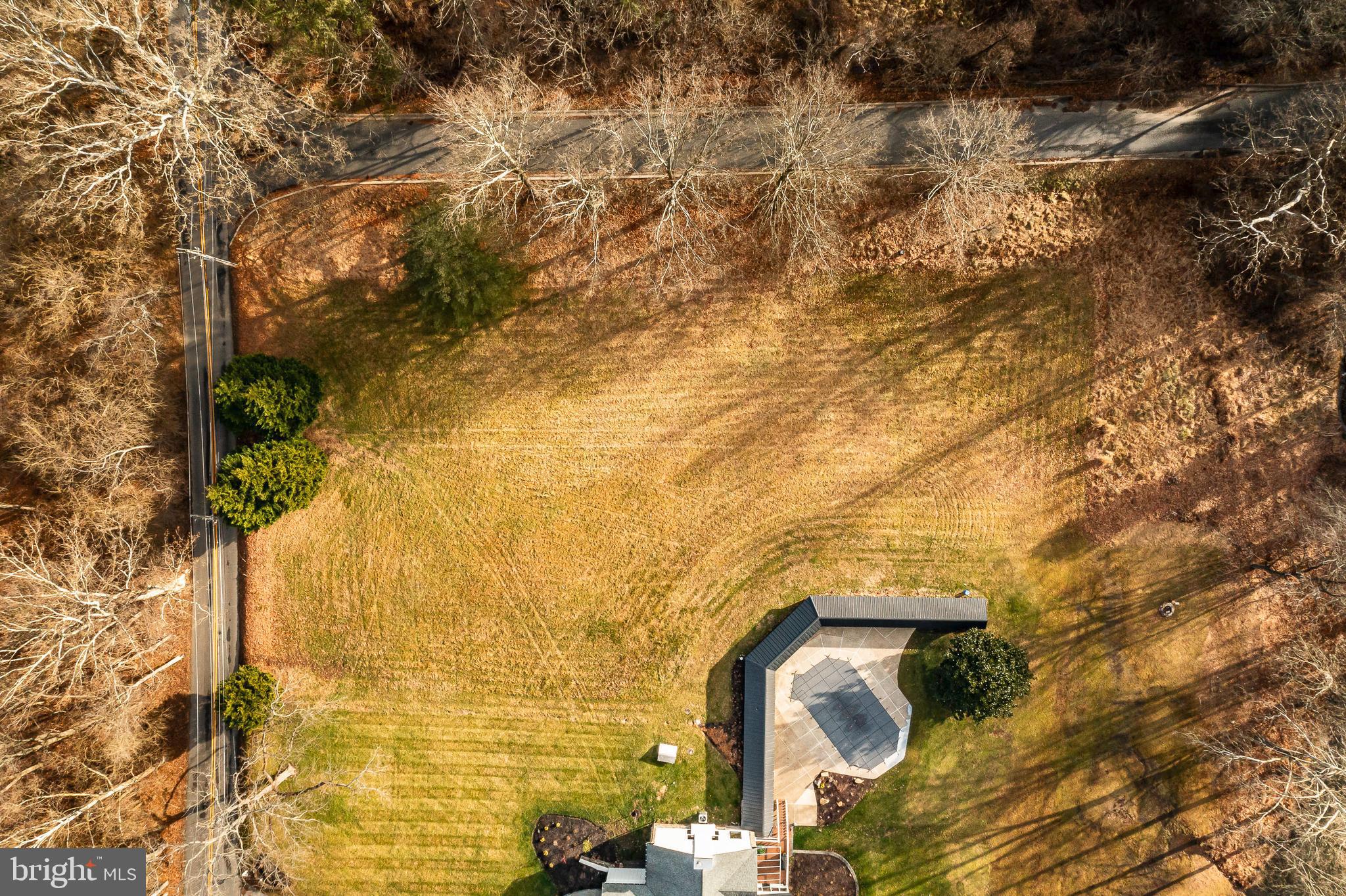 HILLOCH MANOR - Residential