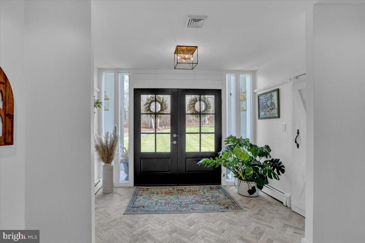 HILLOCH MANOR - Residential