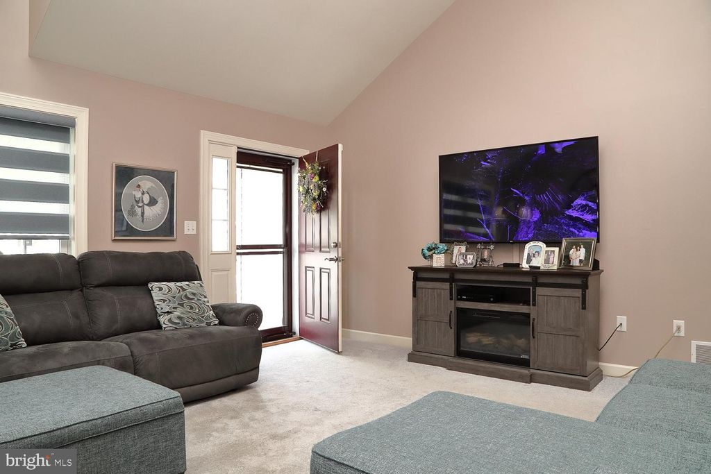 Photo of 5180 OAK LEAF DR, MOUNT JOY, PA 17552 (MLS # PALA2035322)