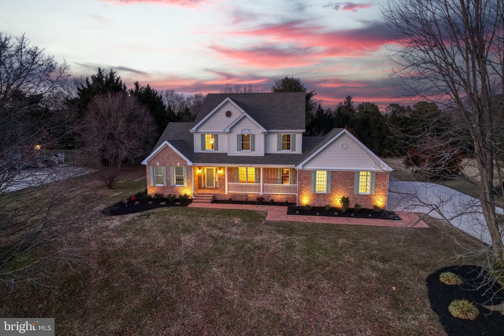 NORTHRIDGE - Residential