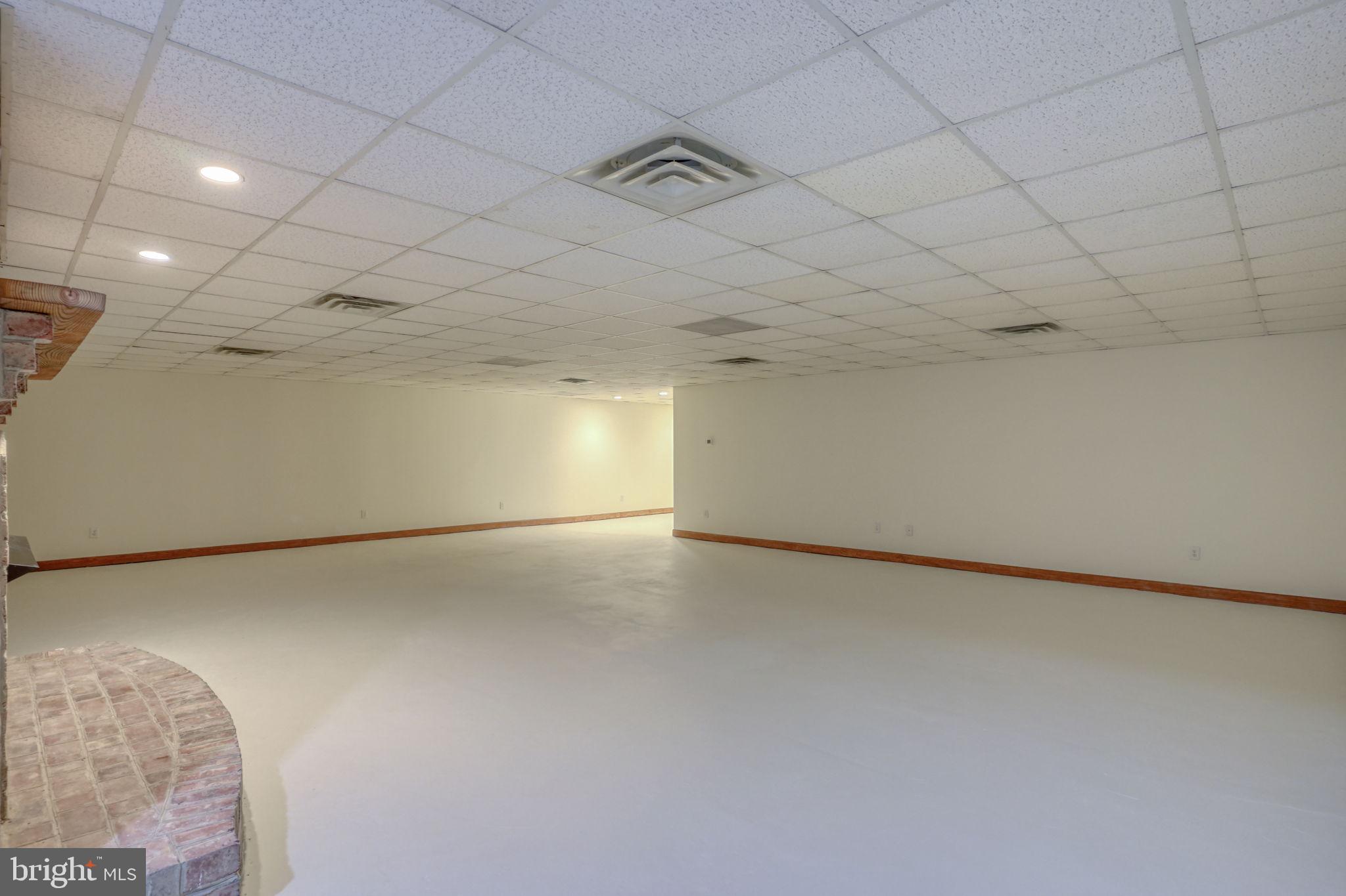 NORTHRIDGE - Residential