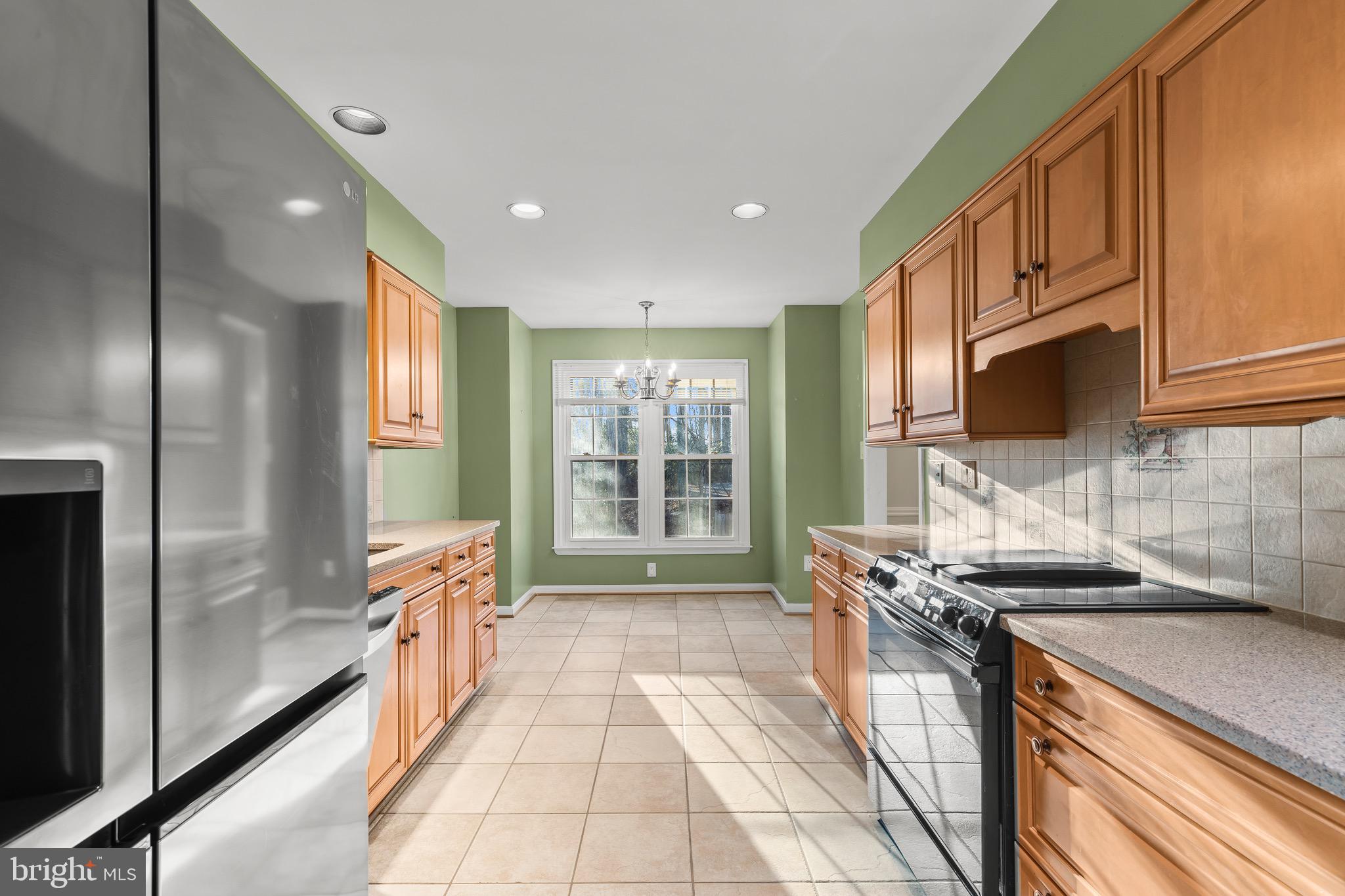 STONEHURST - Residential Lease