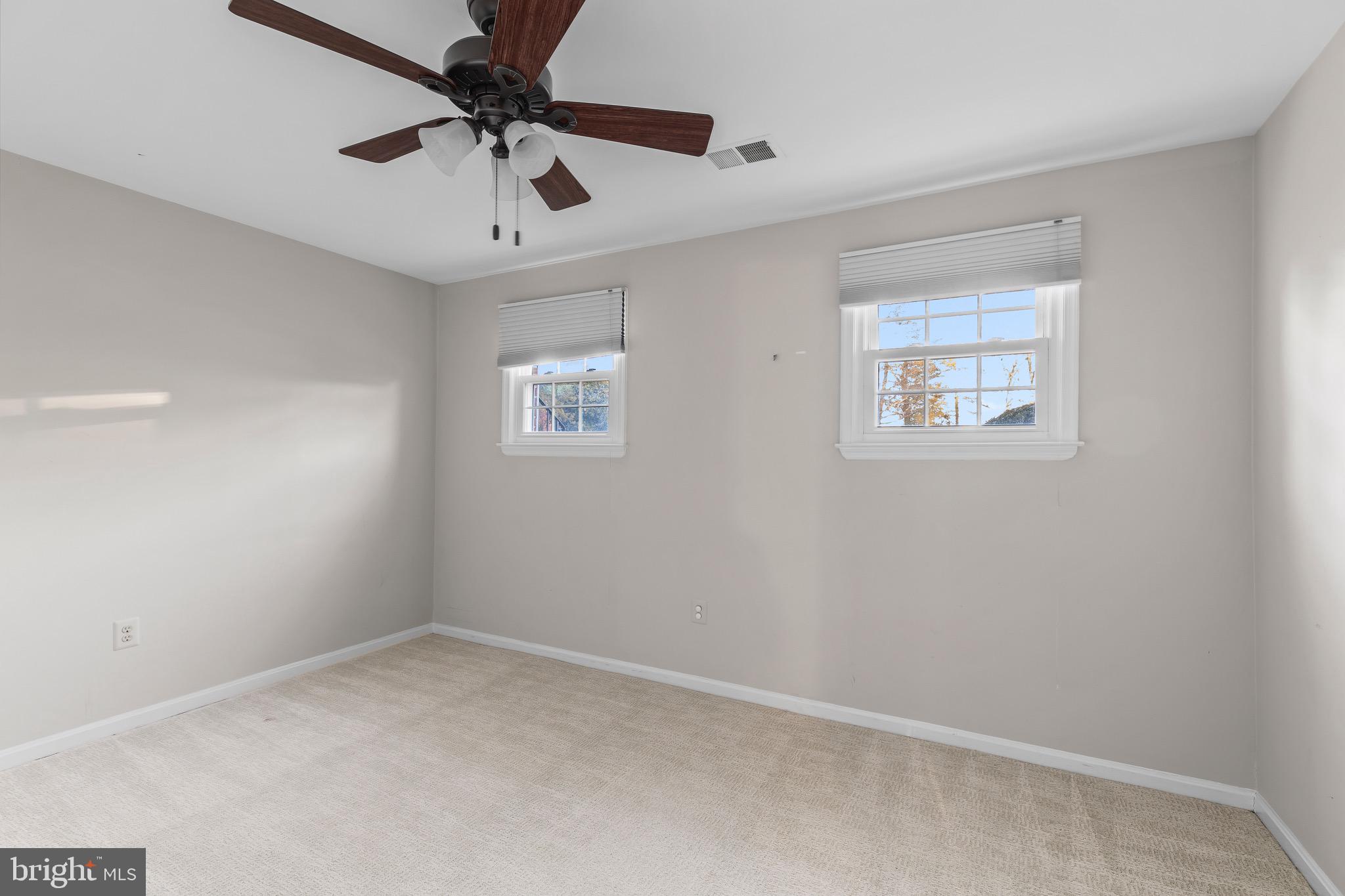 STONEHURST - Residential Lease