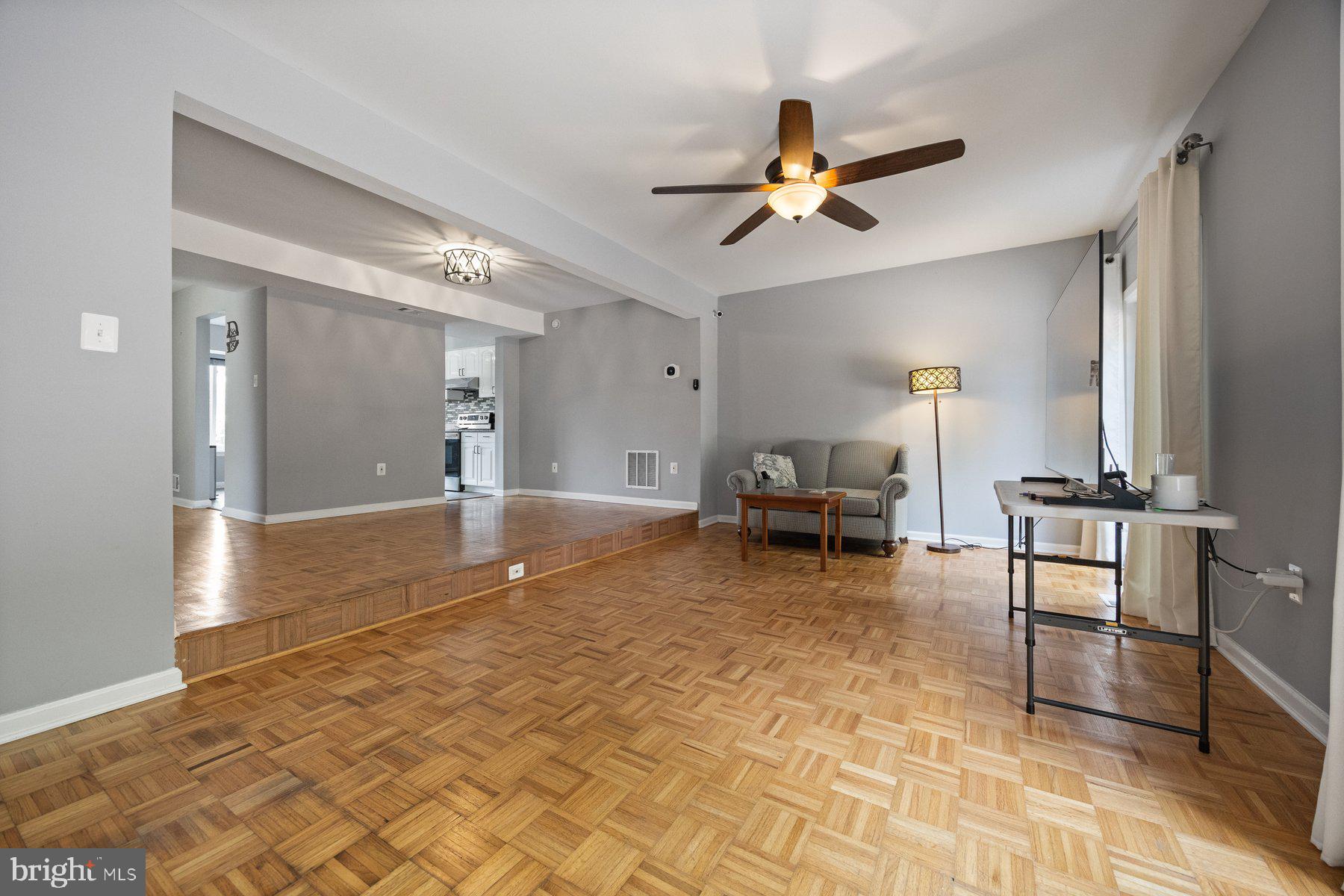 VILLAGE OF HARPERS CHOICE - Residential