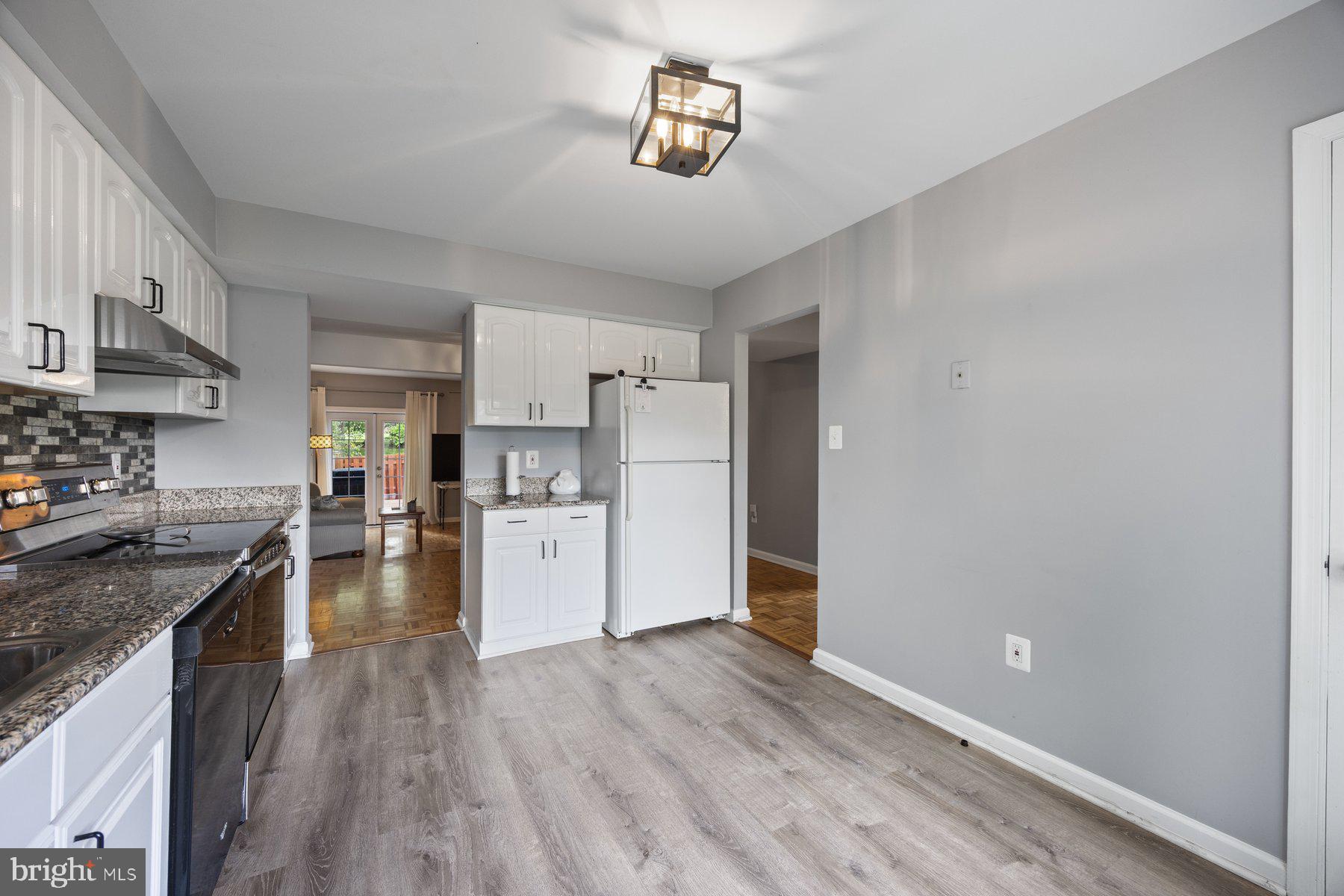 VILLAGE OF HARPERS CHOICE - Residential