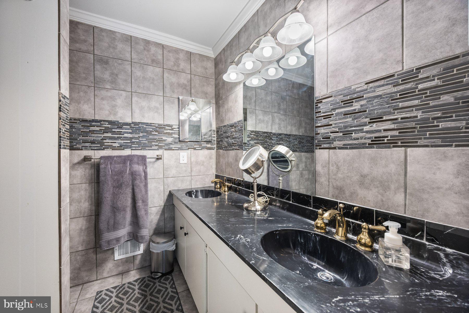 VILLAGE OF HARPERS CHOICE - Residential