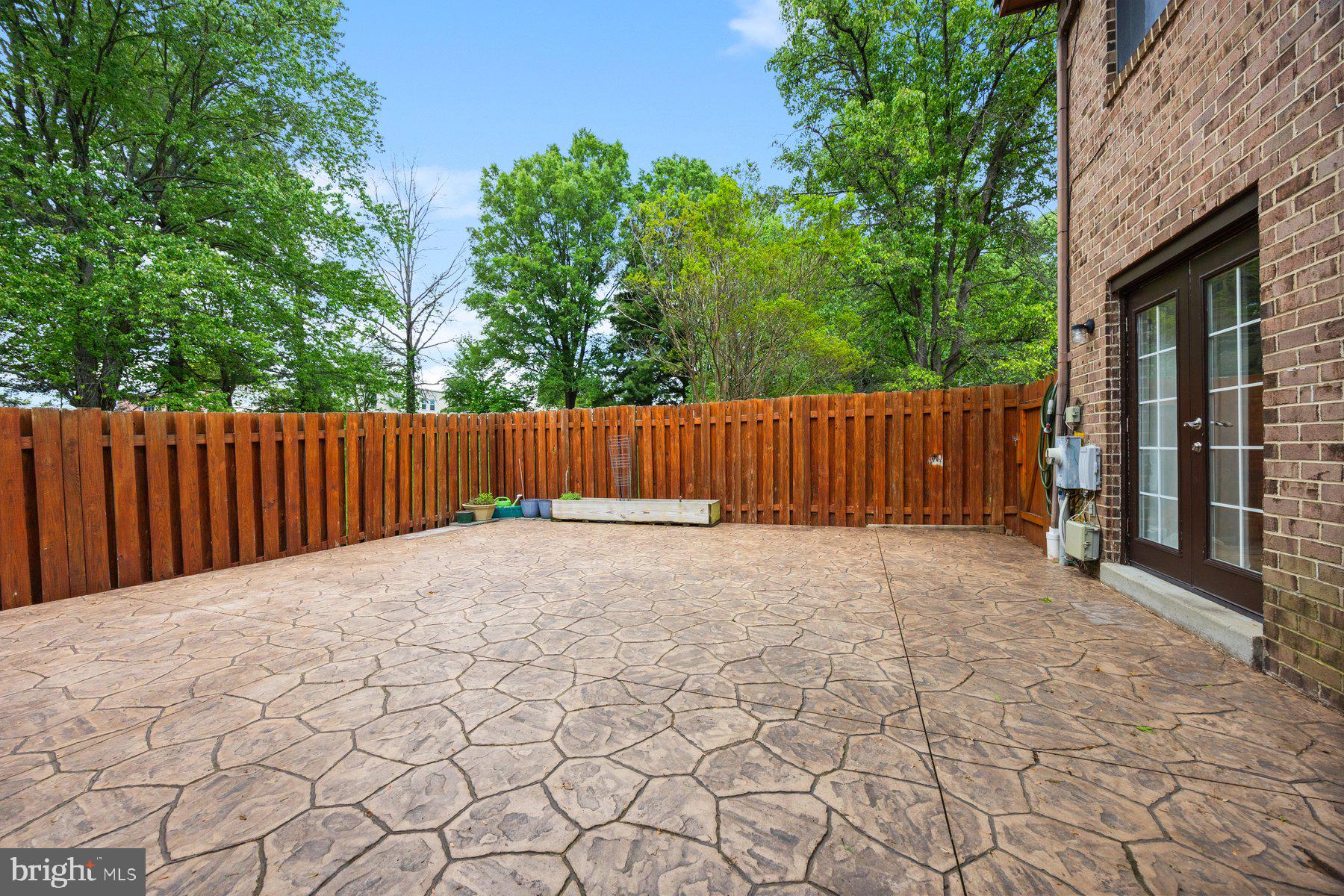 VILLAGE OF HARPERS CHOICE - Residential